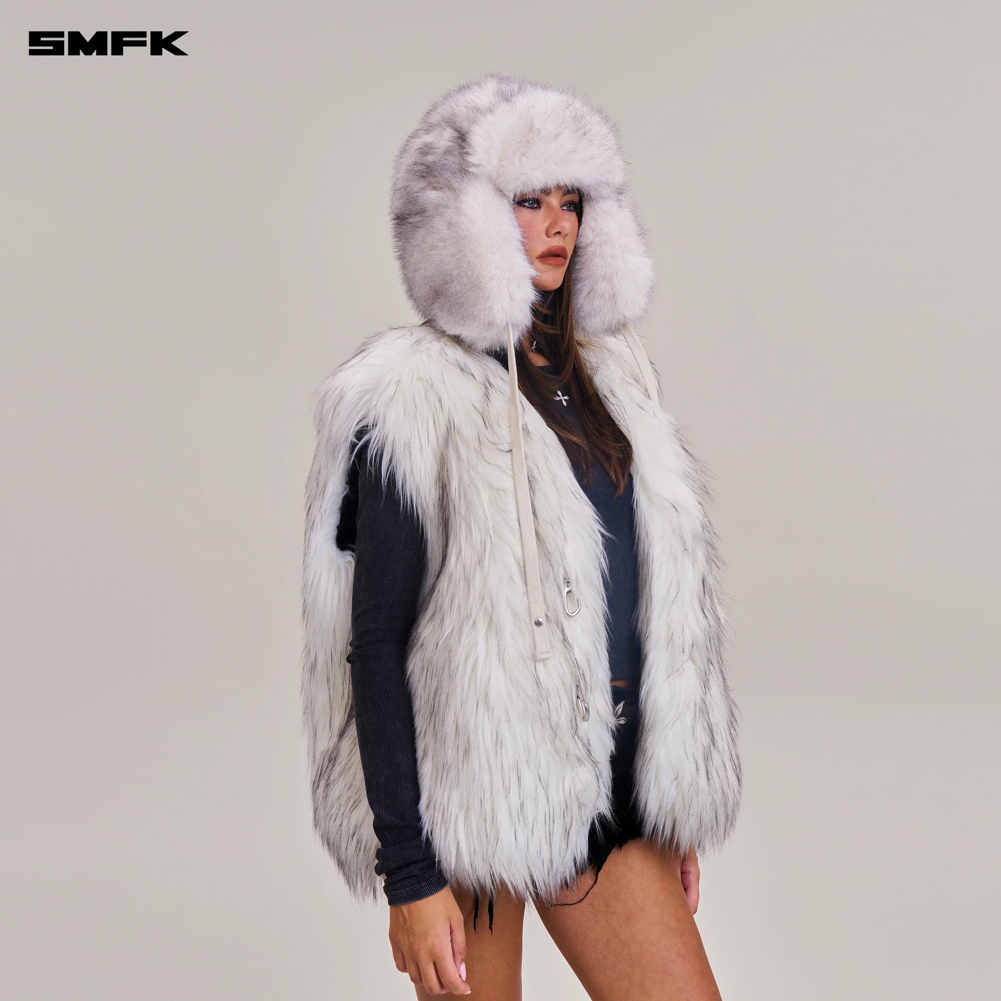 COMPASS MODE WASTELAND FURRY HUNTING HAT ARCTIC FOX WHITE