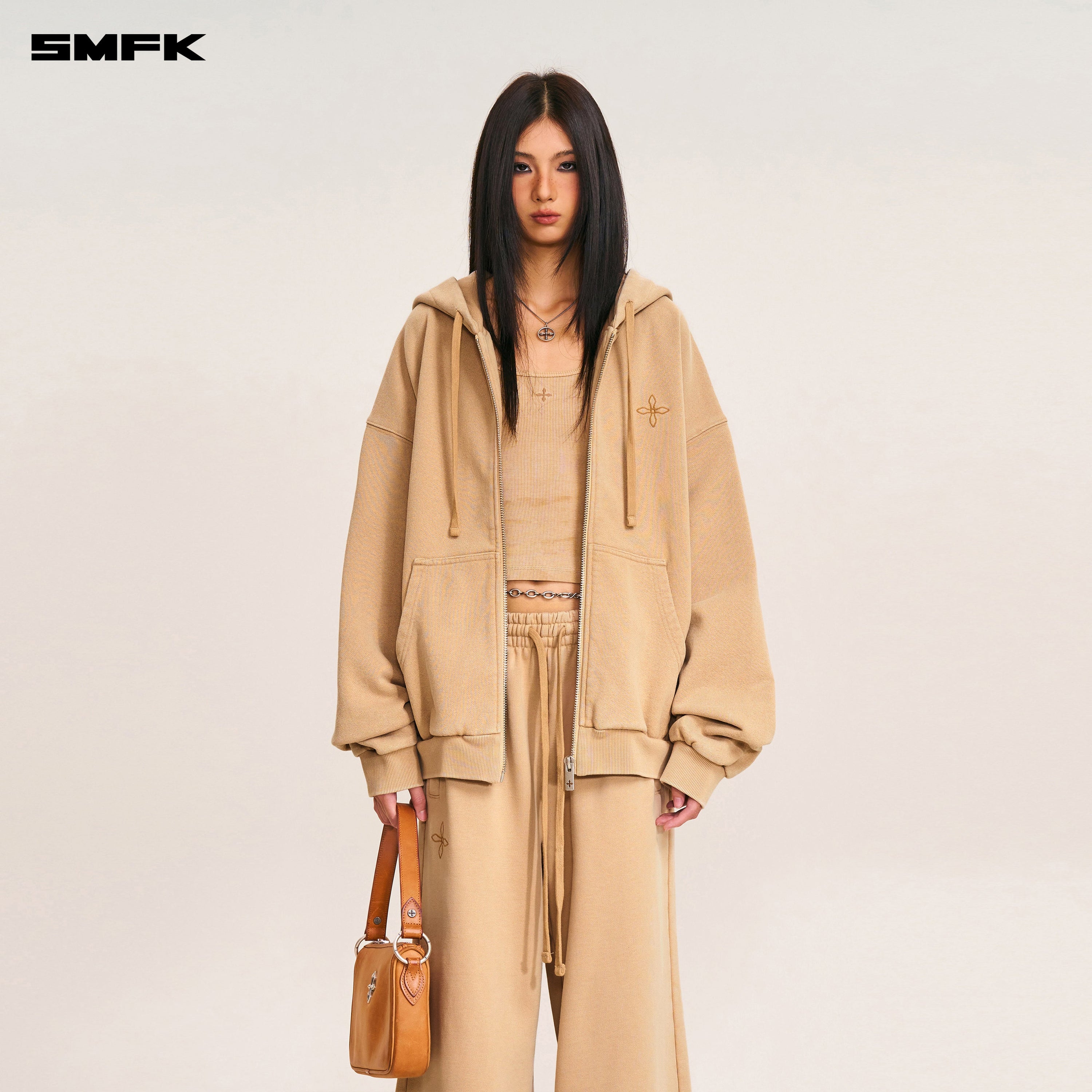 COMPASS MODE TOWER LOOSE SPORTS PANTS SAND