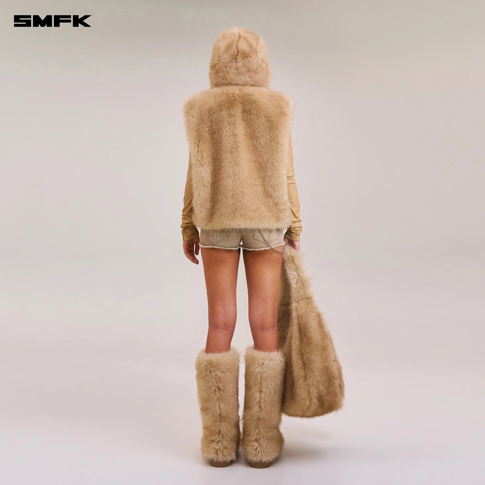 COMPASS MODE FURRY HUGE TANK SAND