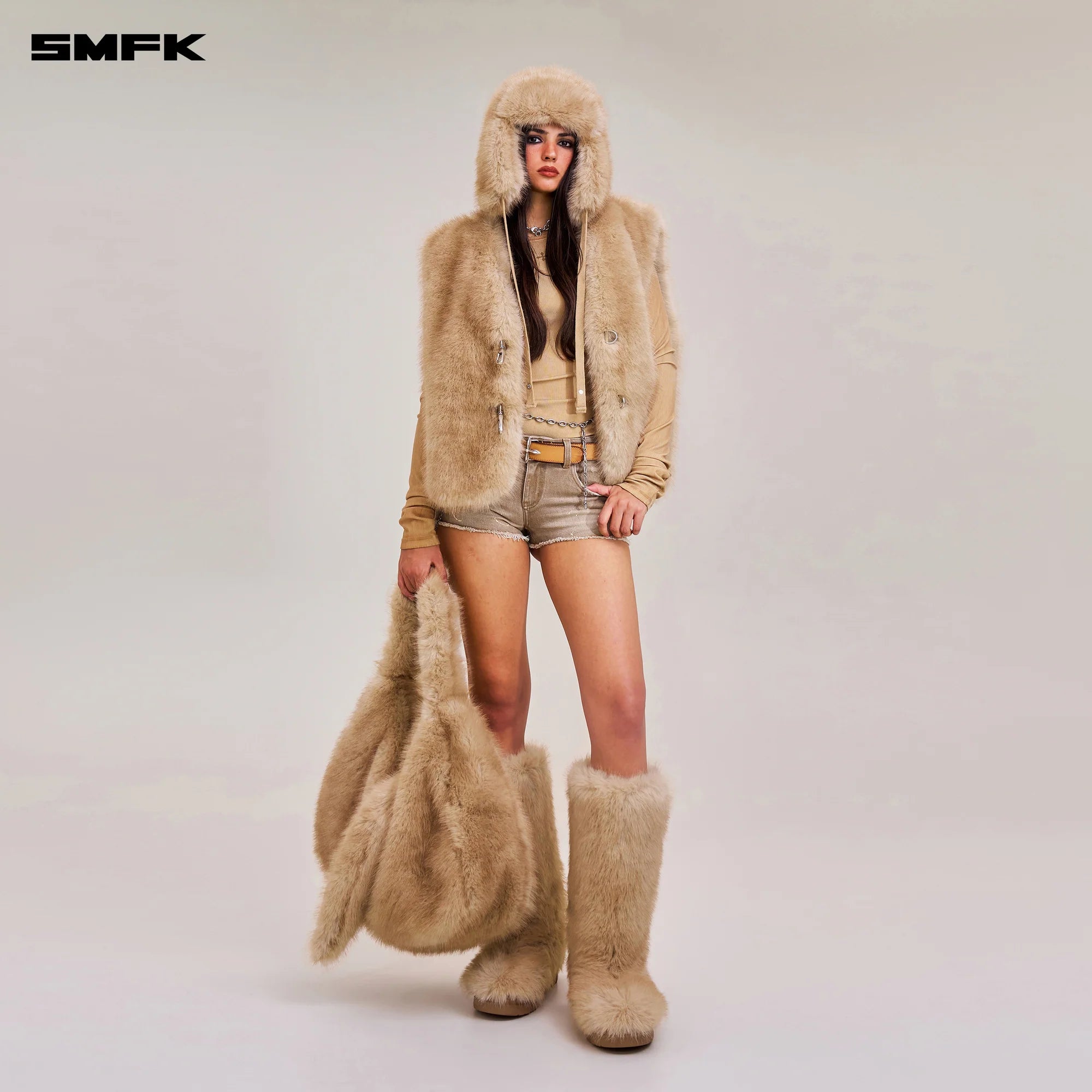 COMPASS MODE FURRY HUGE TANK SAND