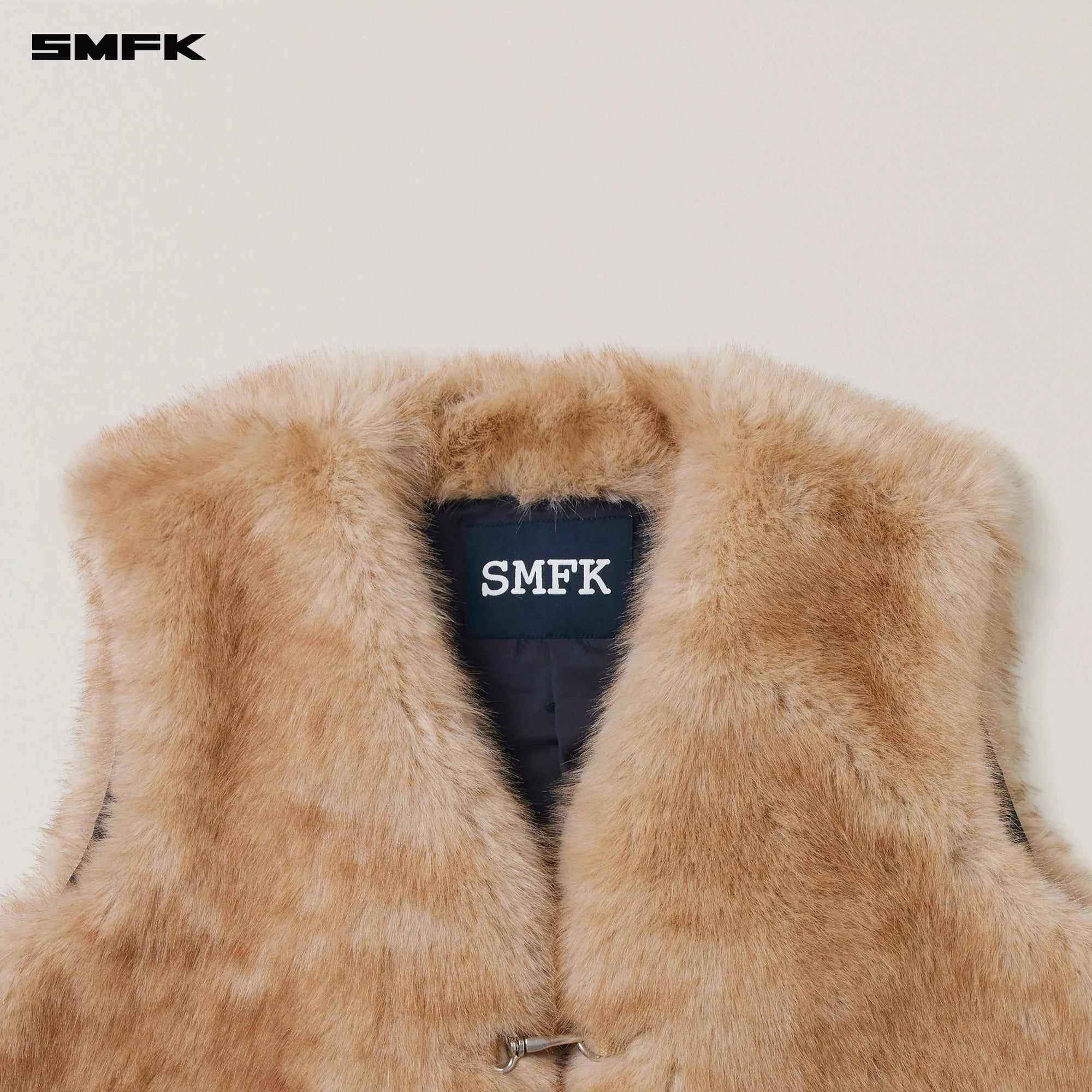 COMPASS MODE FURRY HUGE TANK SAND