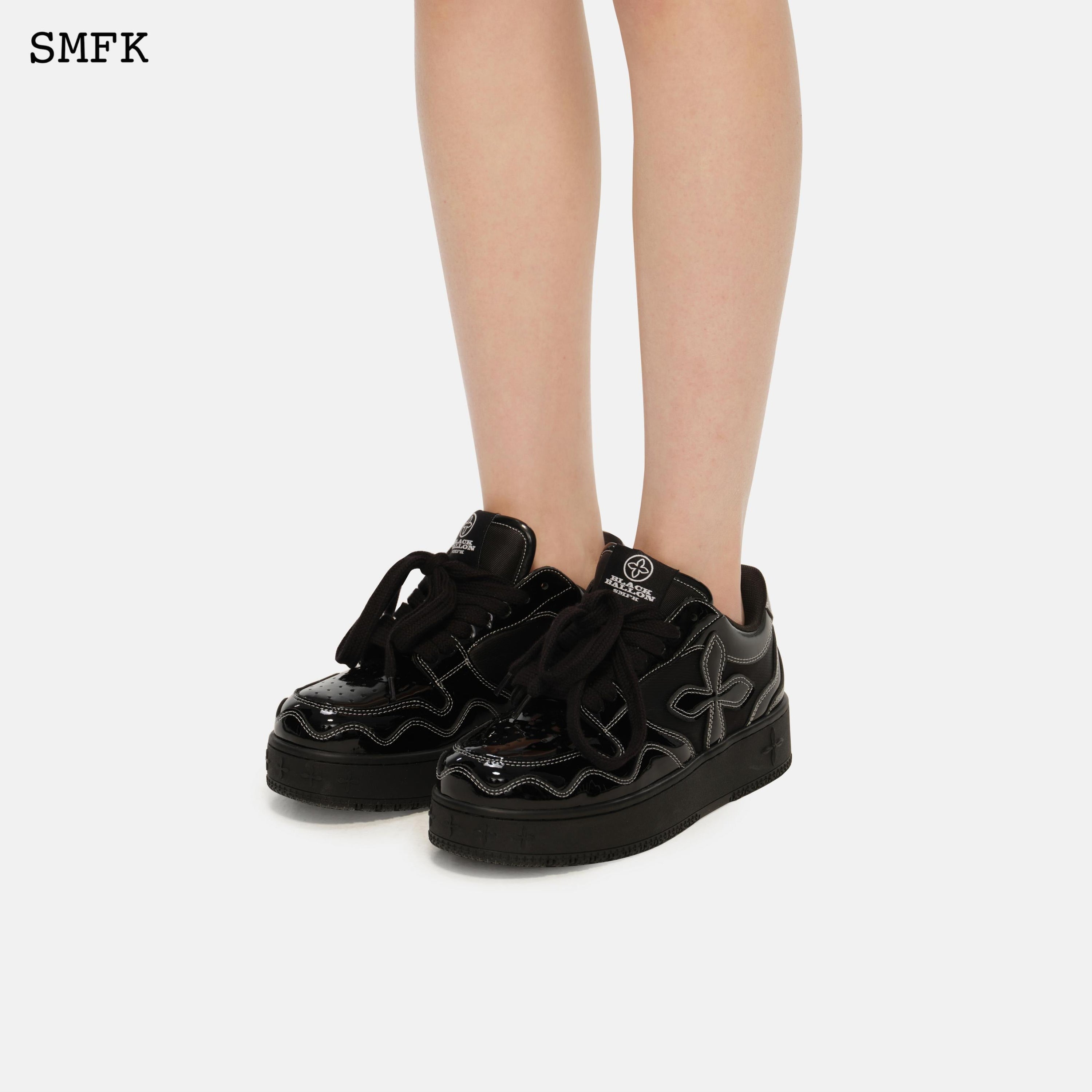 SMFK COMPASS BLACK BALLOON SKATE SHOES S0016B+