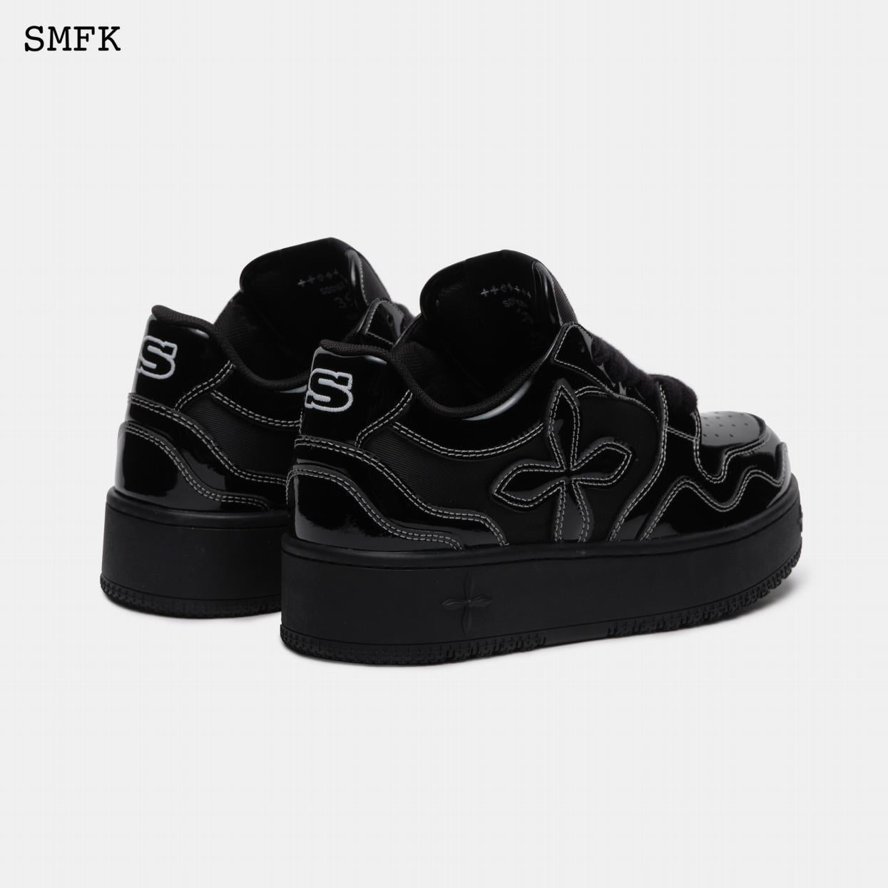 SMFK COMPASS BLACK BALLOON SKATE SHOES S0016B+