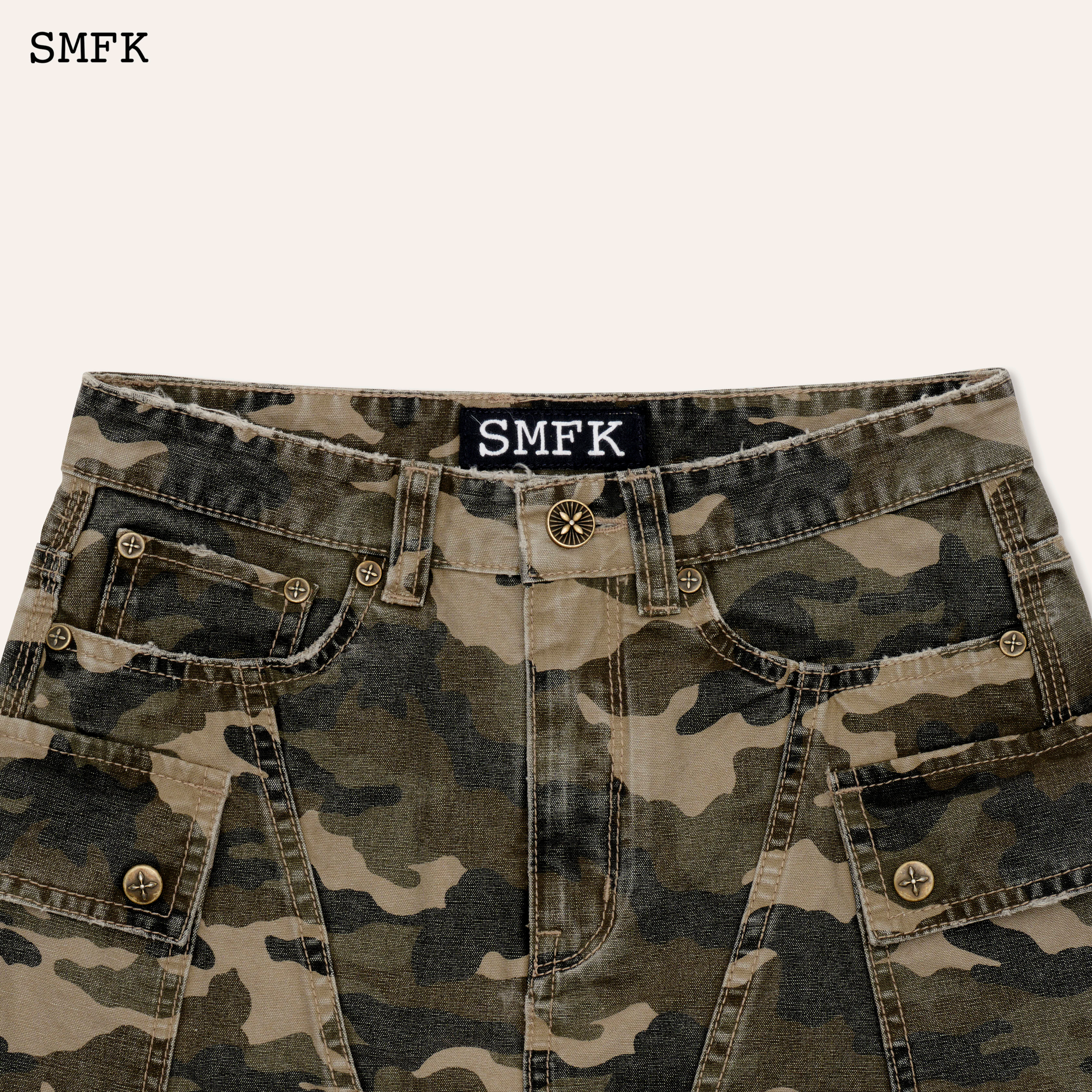 WILD WORLD STRAY WANDERING CAMOUFLAGE OVERALLS SHORT SKIRT DS003CM