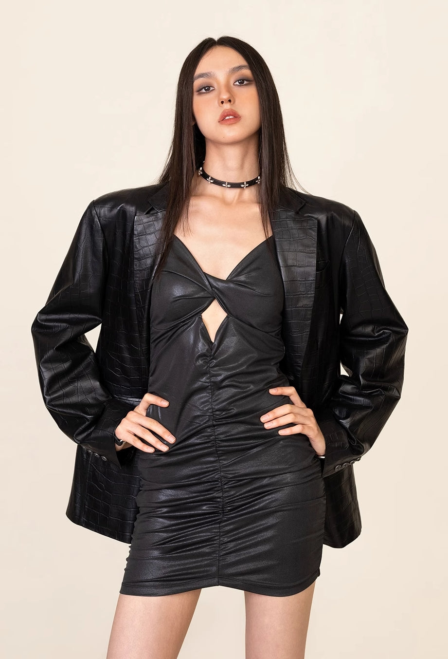SMFK BLACK GARDEN LEATHER NECK COLLAR BLT01BG