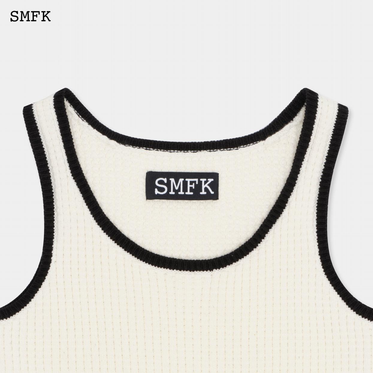 COMPASS RETRO CAMPUS PIXEL KNITTED CAMISOLE/WHITE UTK08W
