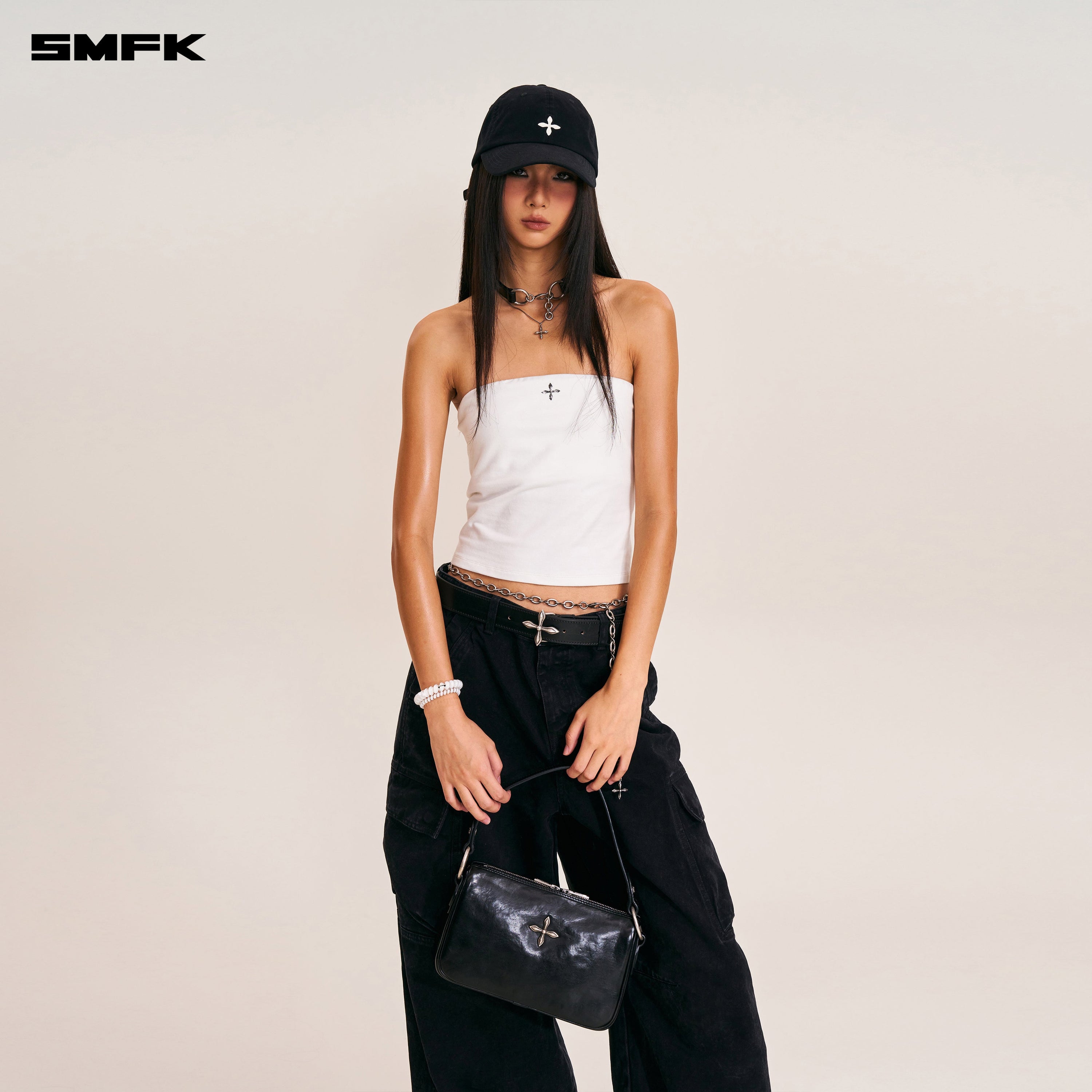 COMPASS BADGE HANDCRAFT HORSE LEATHER SHOULDER/MEDIUM WILD BLACK