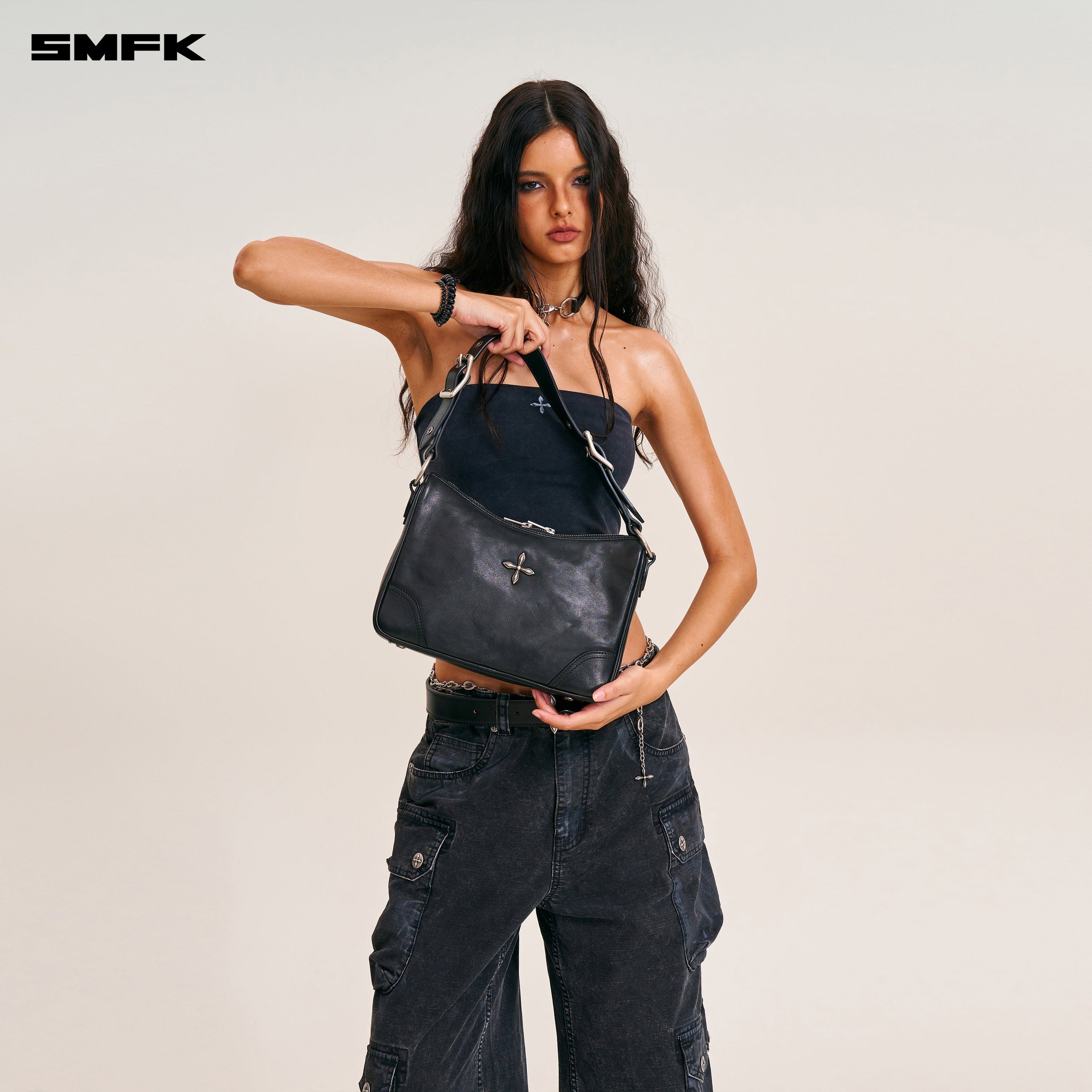 RAGE ORIGIN LEATHER SHOULDER BAG/MEDIUM WILD BLACK