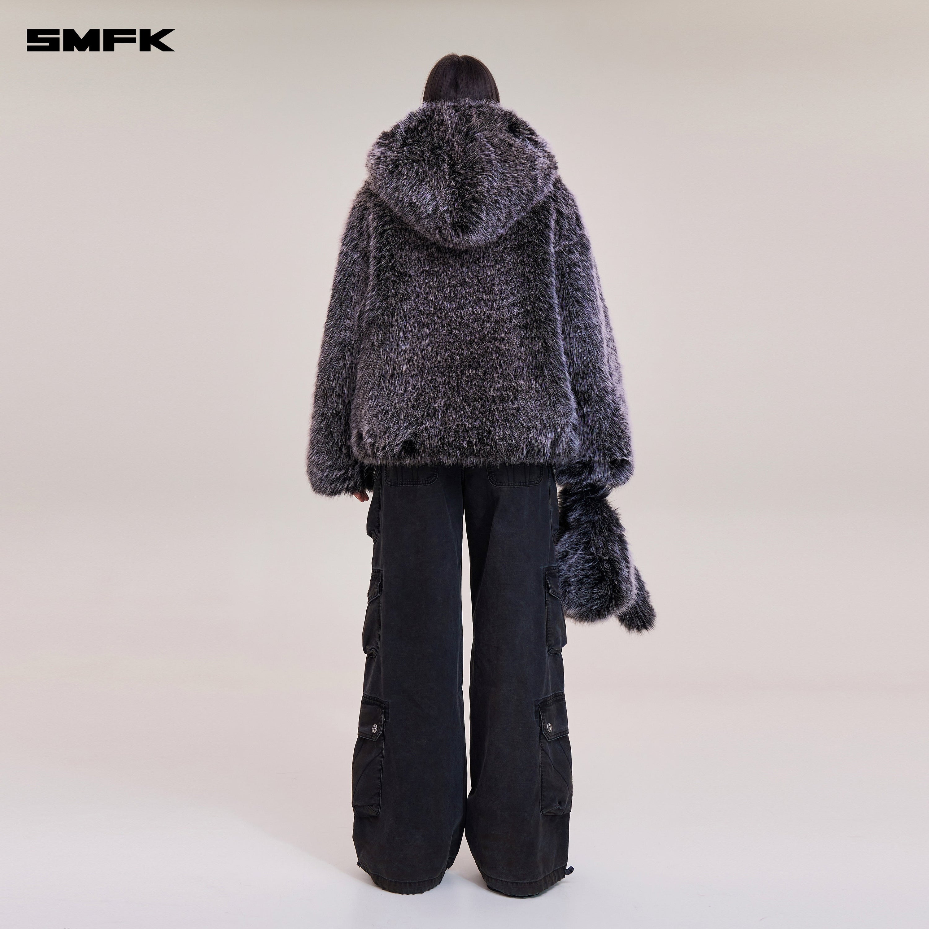 COMPASS MODE WASTELAND FURRY LOOSE HOODIE SILVER FOX