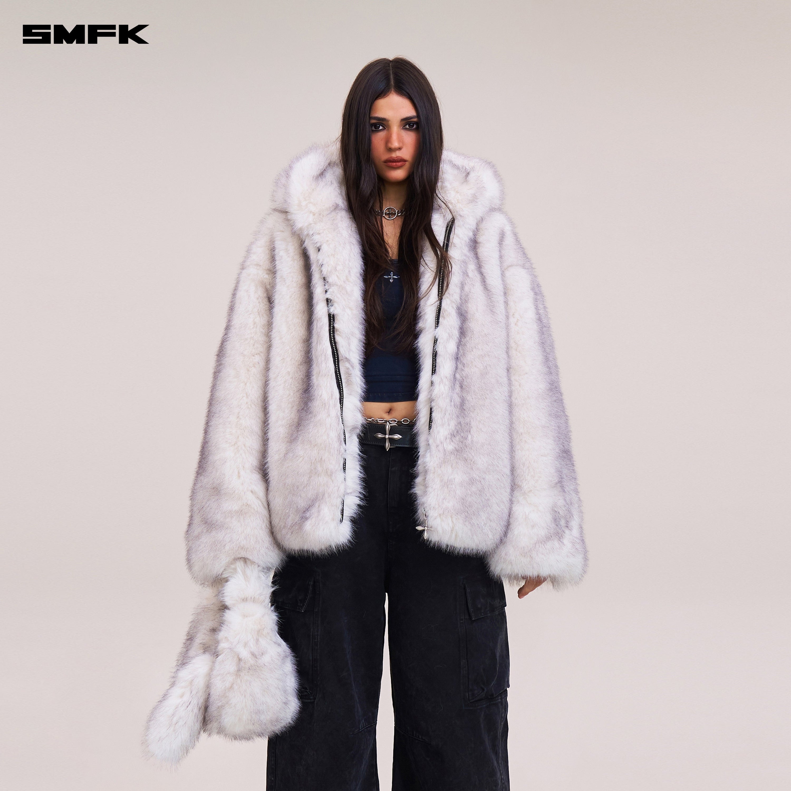 COMPASS MODE WASTELAND FURRY LOOSE HOODIE ARCTIC FOX WHITE