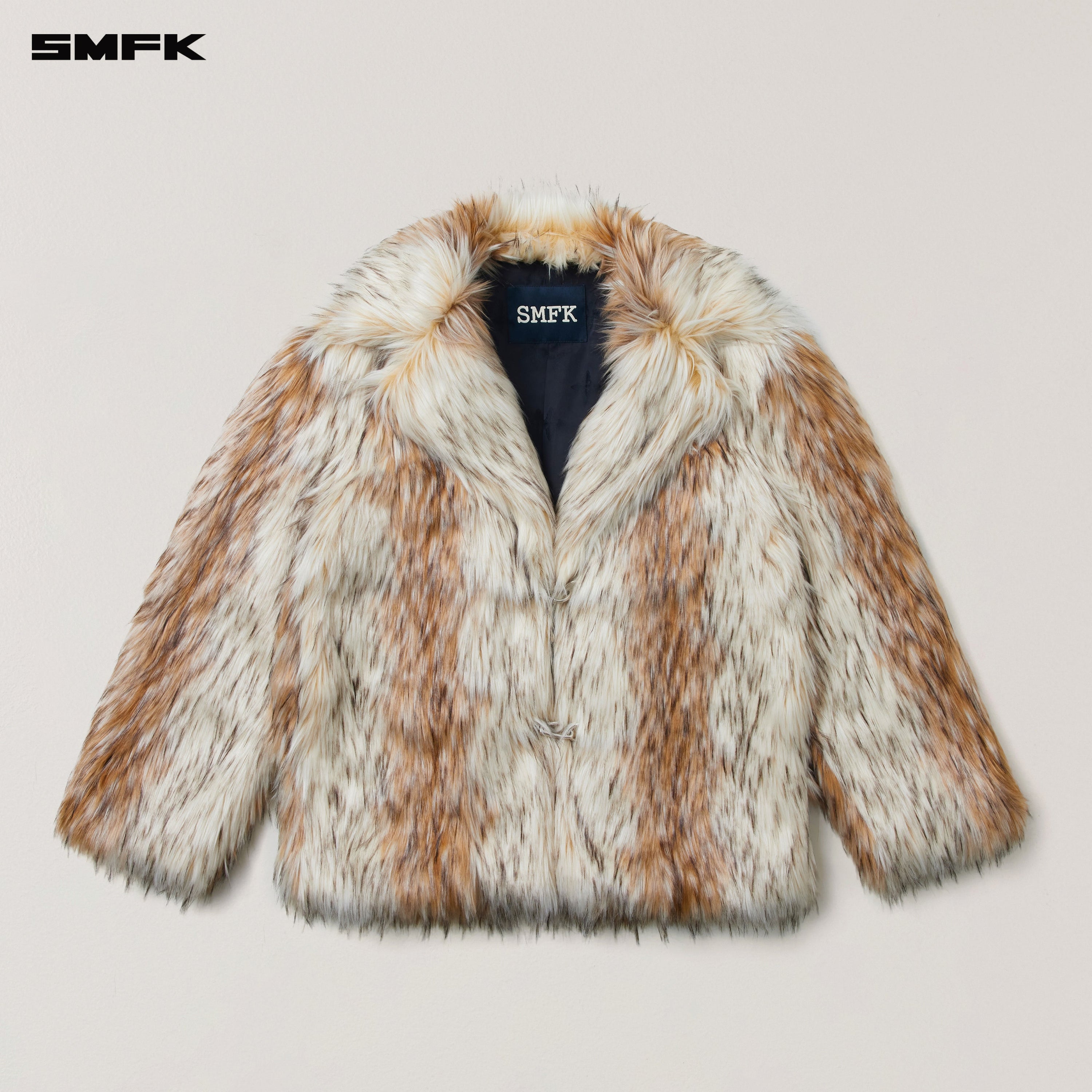 COMPASS MODE WASTELAND FURRY HUNTING COAT ARCTIC WOLF WHITE