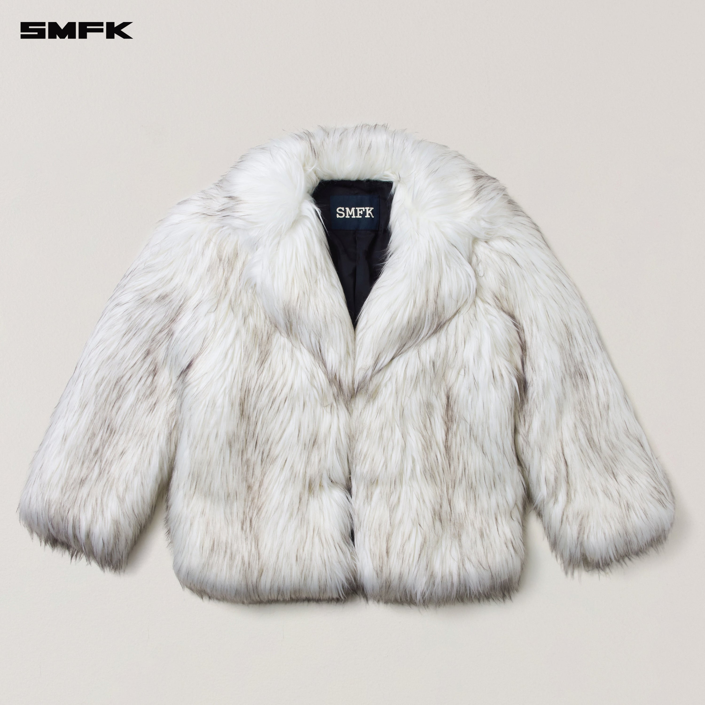 COMPASS MODE WASTELAND FURRY HUNTING COAT ARCTIC FOX WHITE