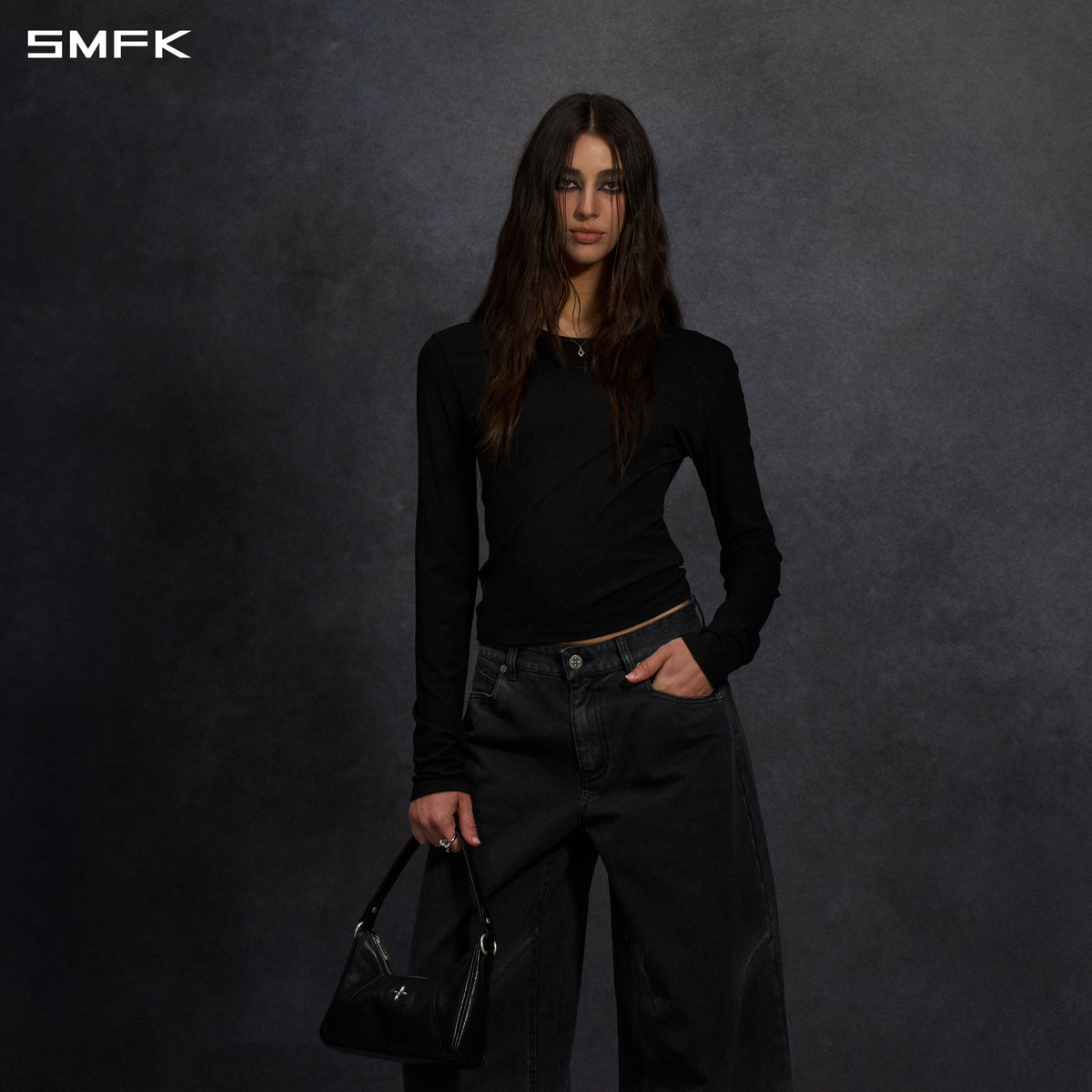 PERMANENT MUSE SLIM PULLOVER/ACETATE WILD BLACK