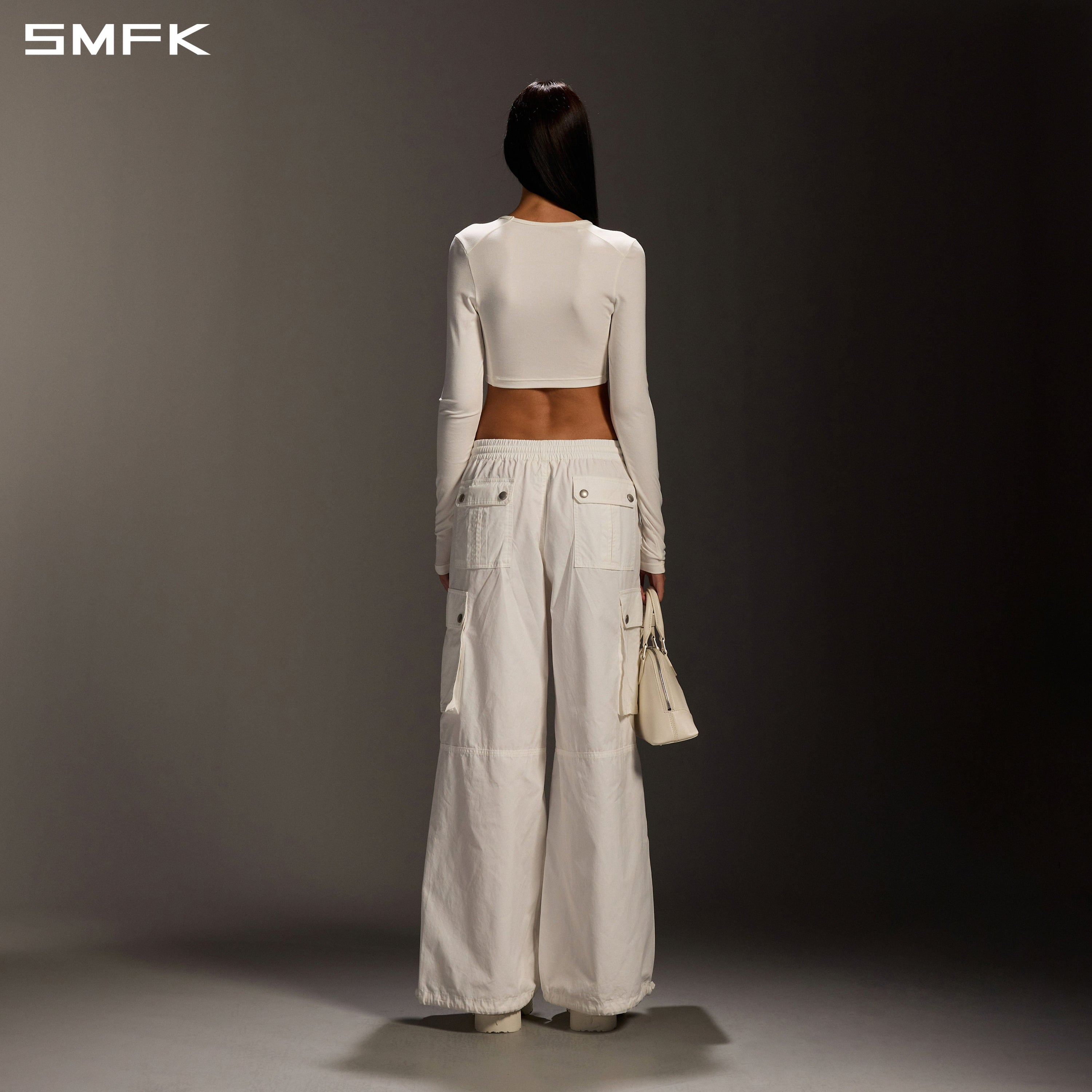 MYTH SEER SLIM SHORT SPORTS PULLOVER/ACETATE+LENZING MODAL CLOUD WHITE