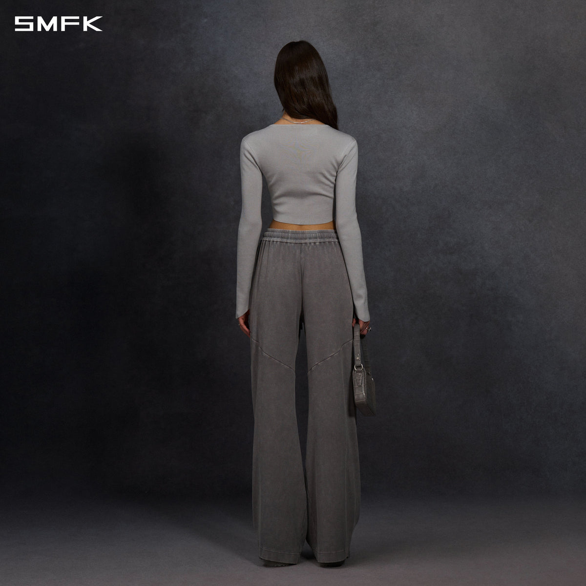 MYTH SIREN EVENING SHORT KNIT PULLOVER/TENCEL+SILK GLACIER GREY