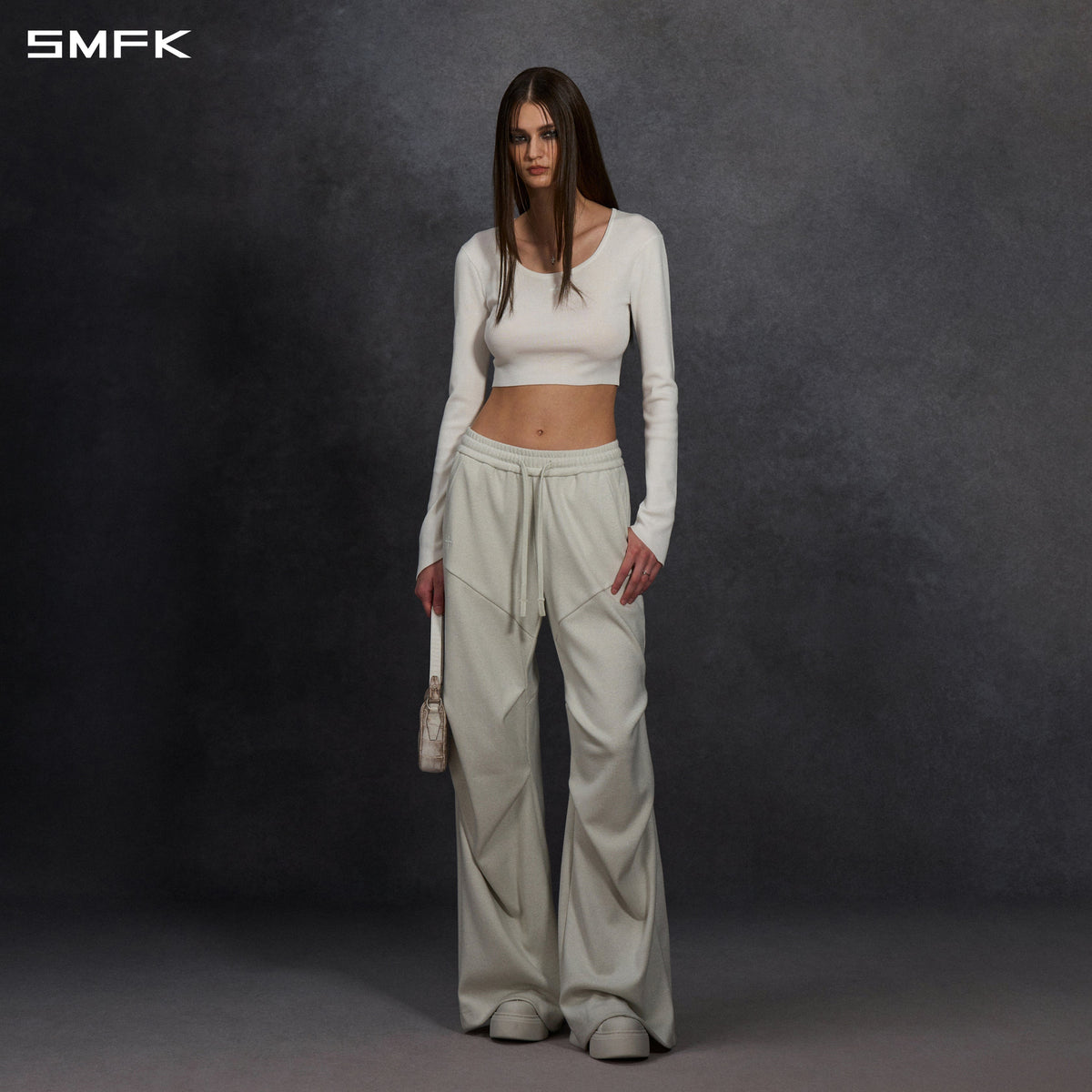 MYTH SIREN EVENING SHORT KNIT PULLOVER/TENCEL+SILK CLOUD WHITE