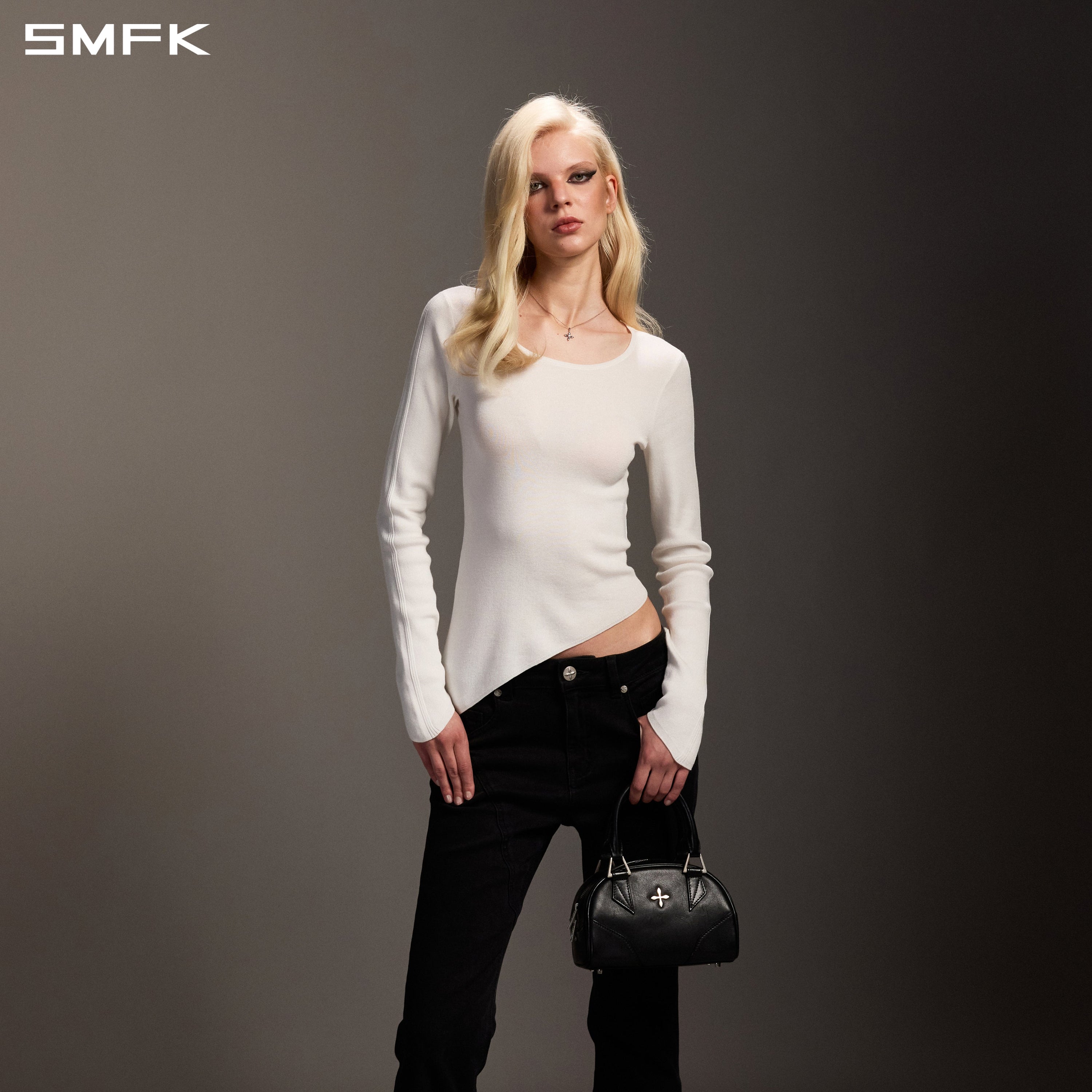 MYTH AEOLUS ASYMMETRY SLIM KNIT PULLOVER/TENCEL+SILK CLOUD WHITE