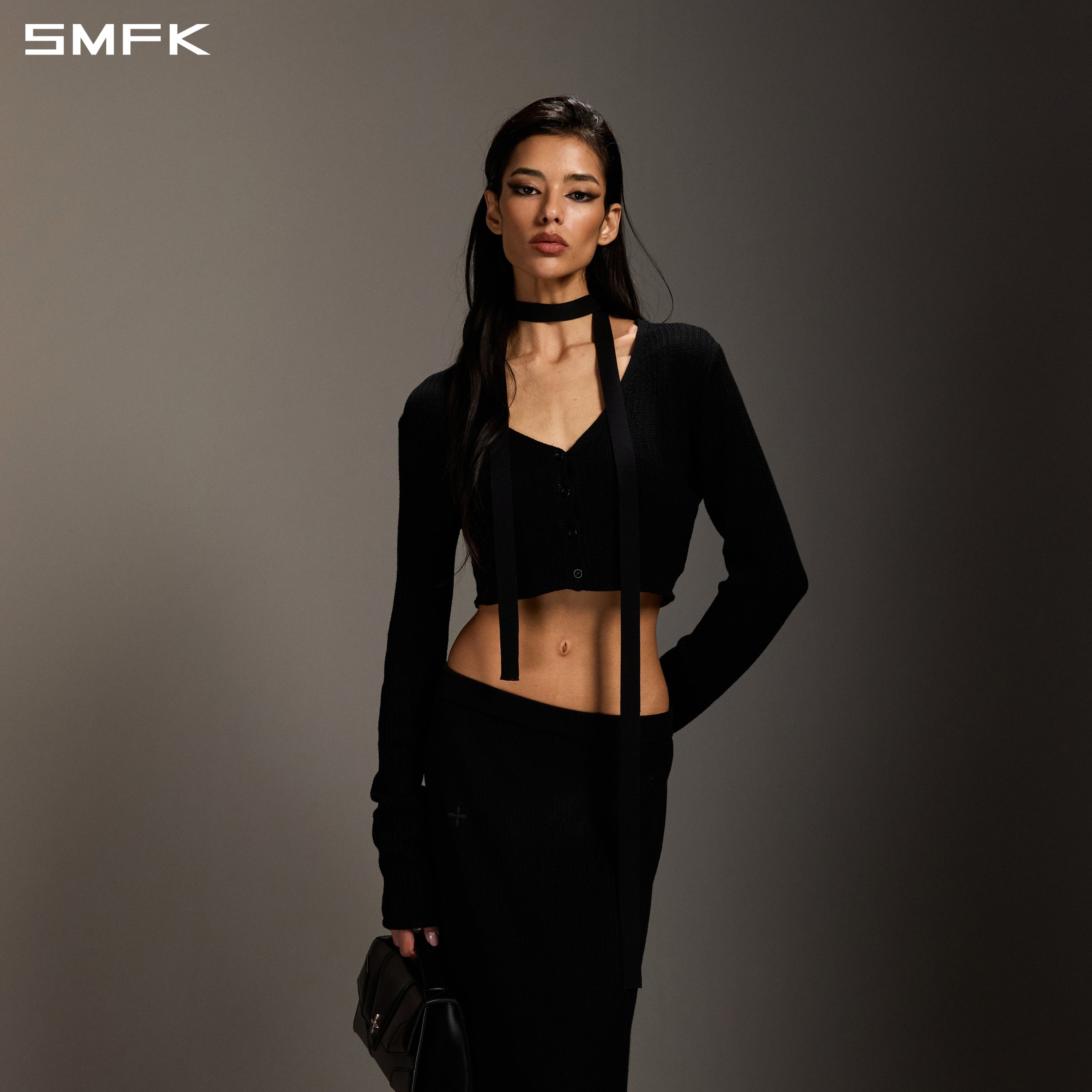 MYTH SIREN SHORT KNIT CARDIGAN/TENCEL+SILK WILD BLACK