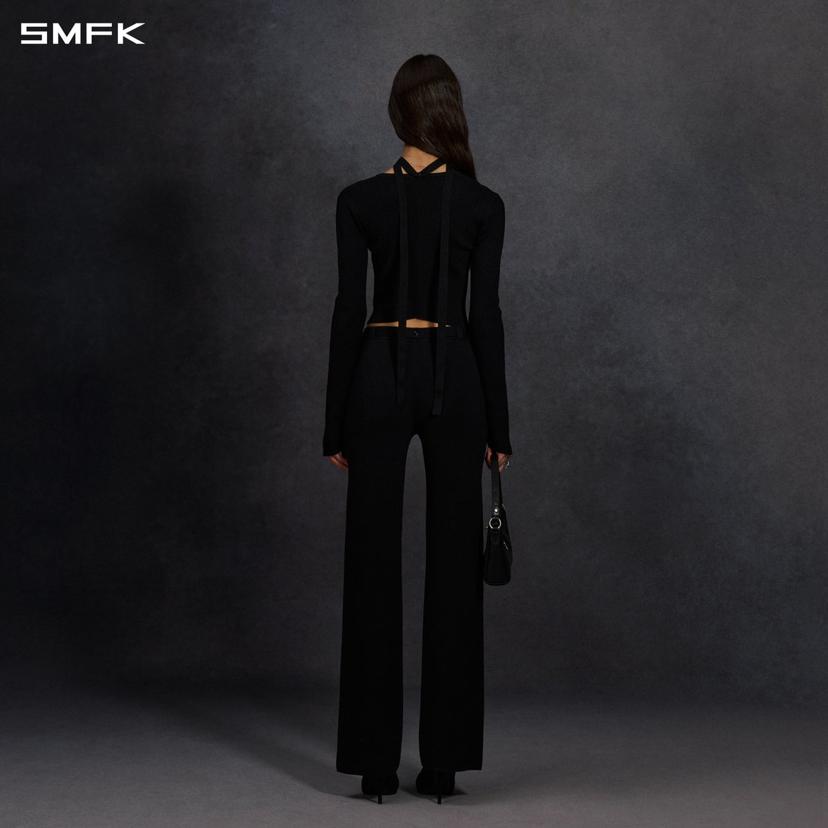 MYTH AEOLUS SYMMETRY EVENING KNIT PULLOVER/LENZING TENCEL+SILK+COTTON WILD BLACK