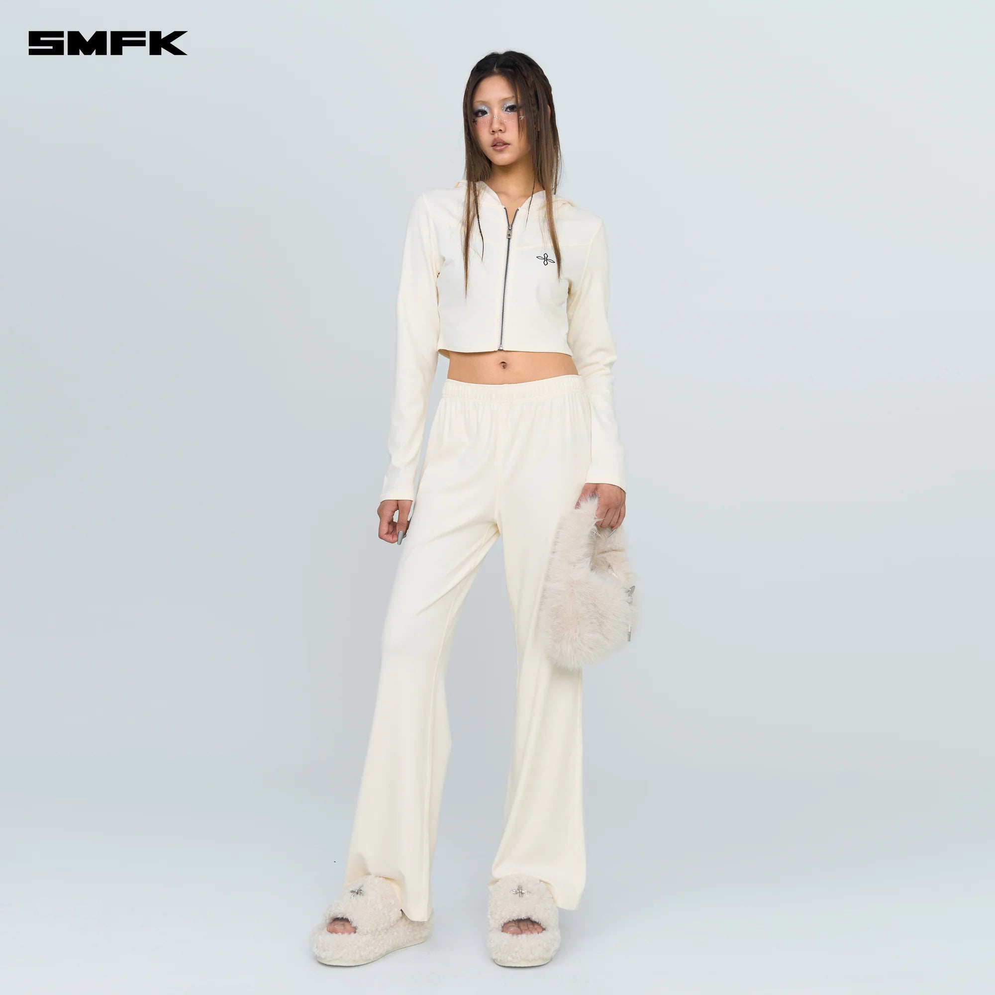 COMPASS ROVE JOGGING SPORT SUIT IN WHITE