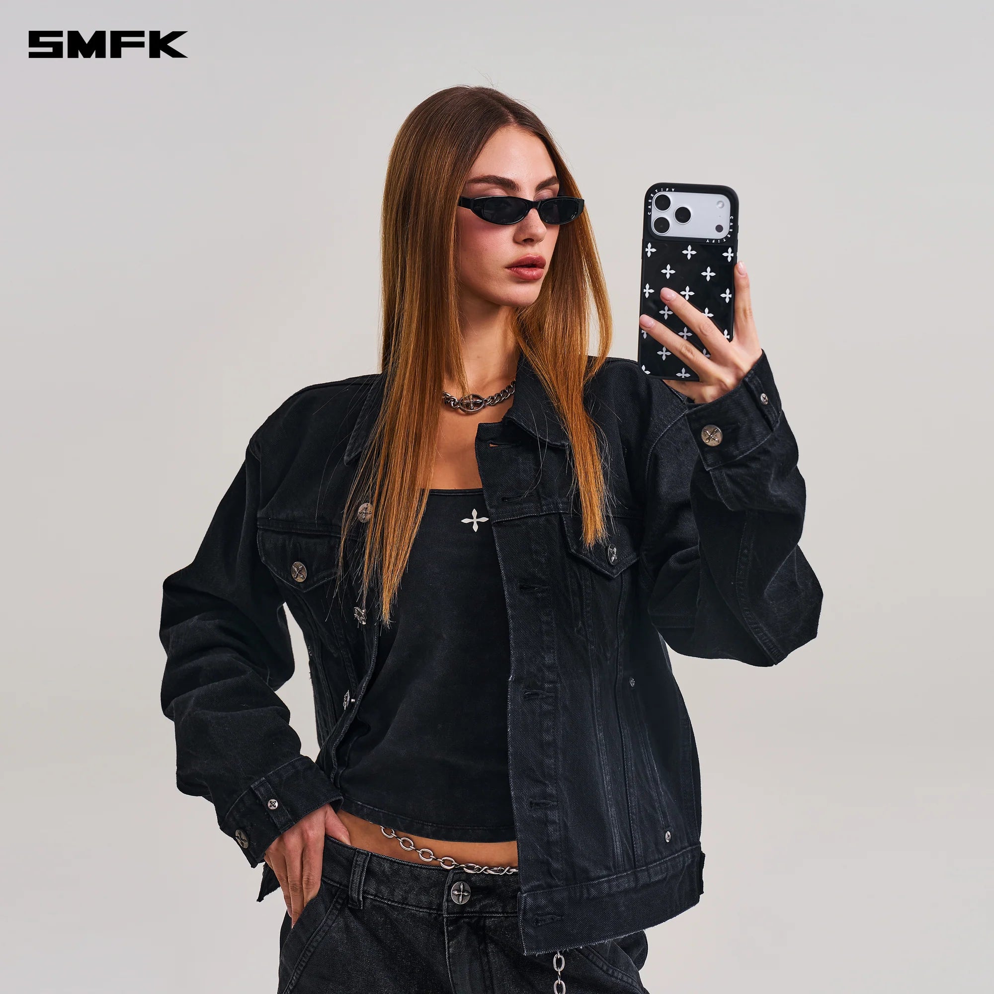 SMFK X CASETiFY COMPASS BLACK GARDEN 17 Pro PHONE CASE