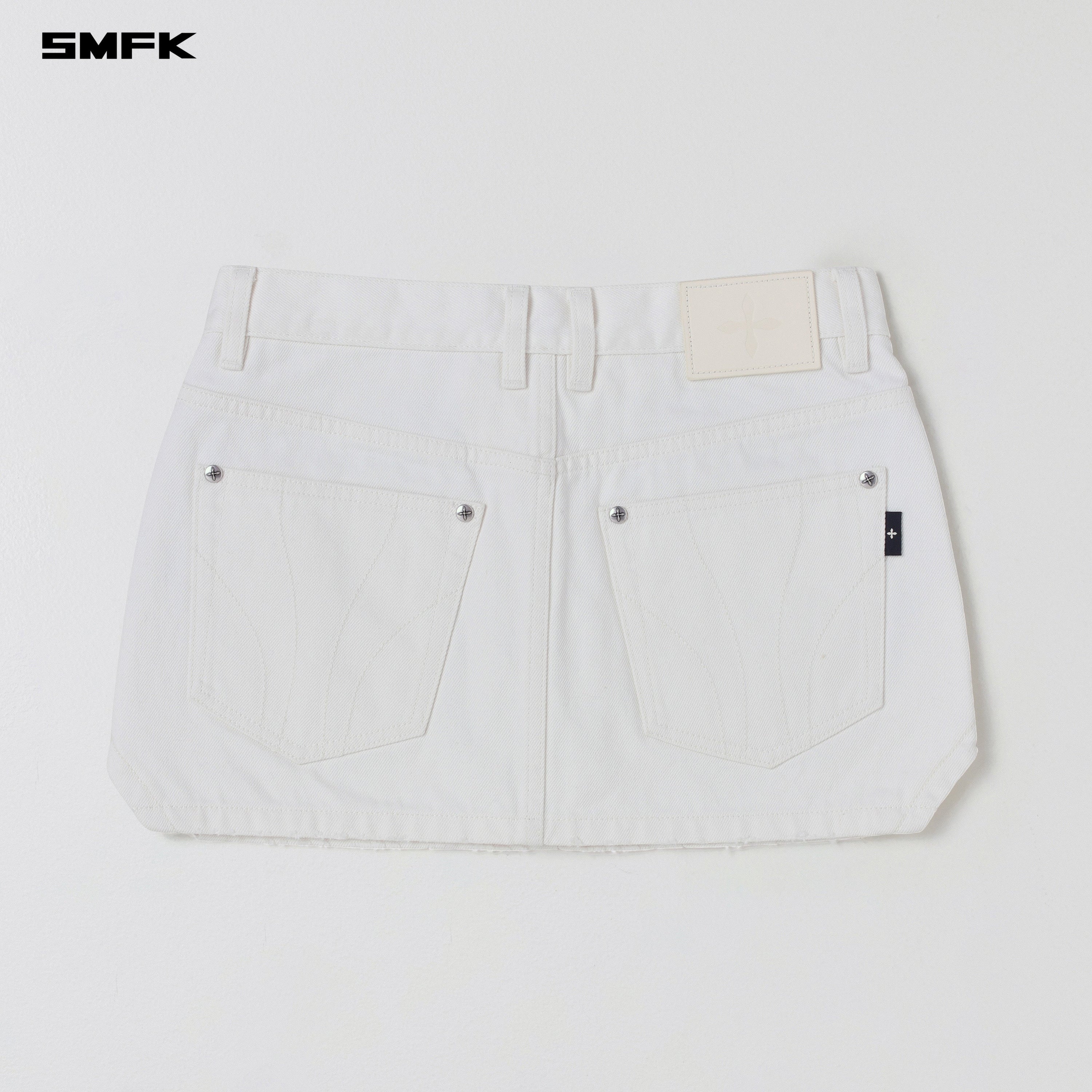 COMPASS MIRAGE MODE DENIM SHORT DRESS CLOUD WHITE