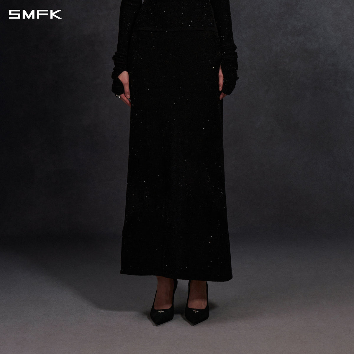 MYTH SIREN EVENING SLIM KNIT DRESS/STARRY VELVET GALAXY BLACK