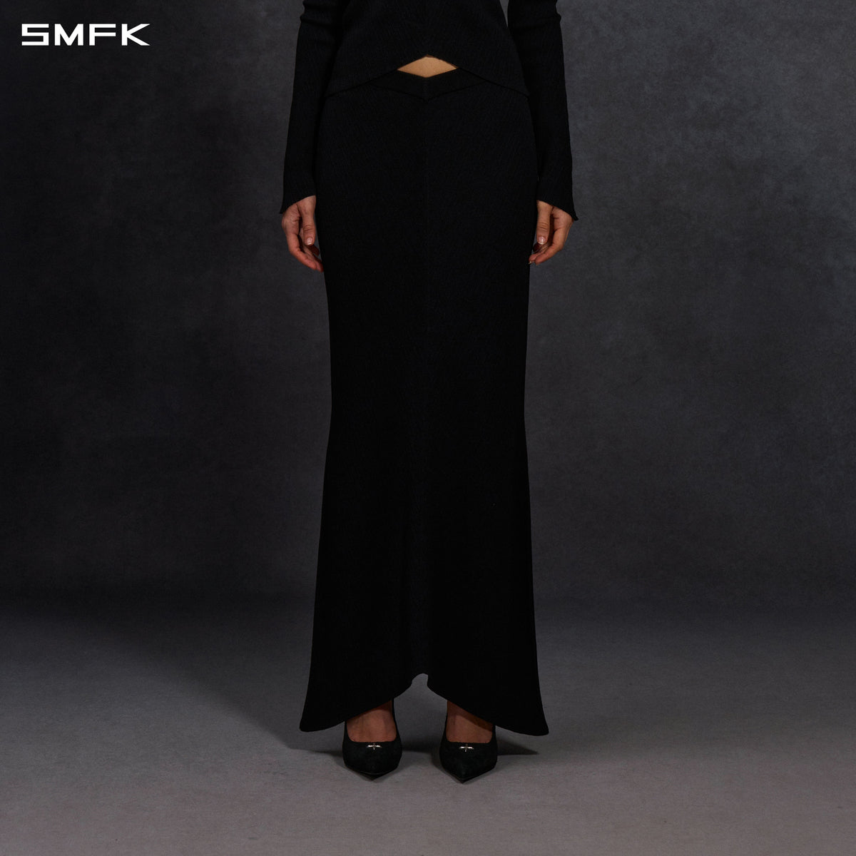 MYTH SIREN EVENING FISHTAIL KNIT DRESS/LENZING TENCEL+SILK+COTTON WILD BLACK
