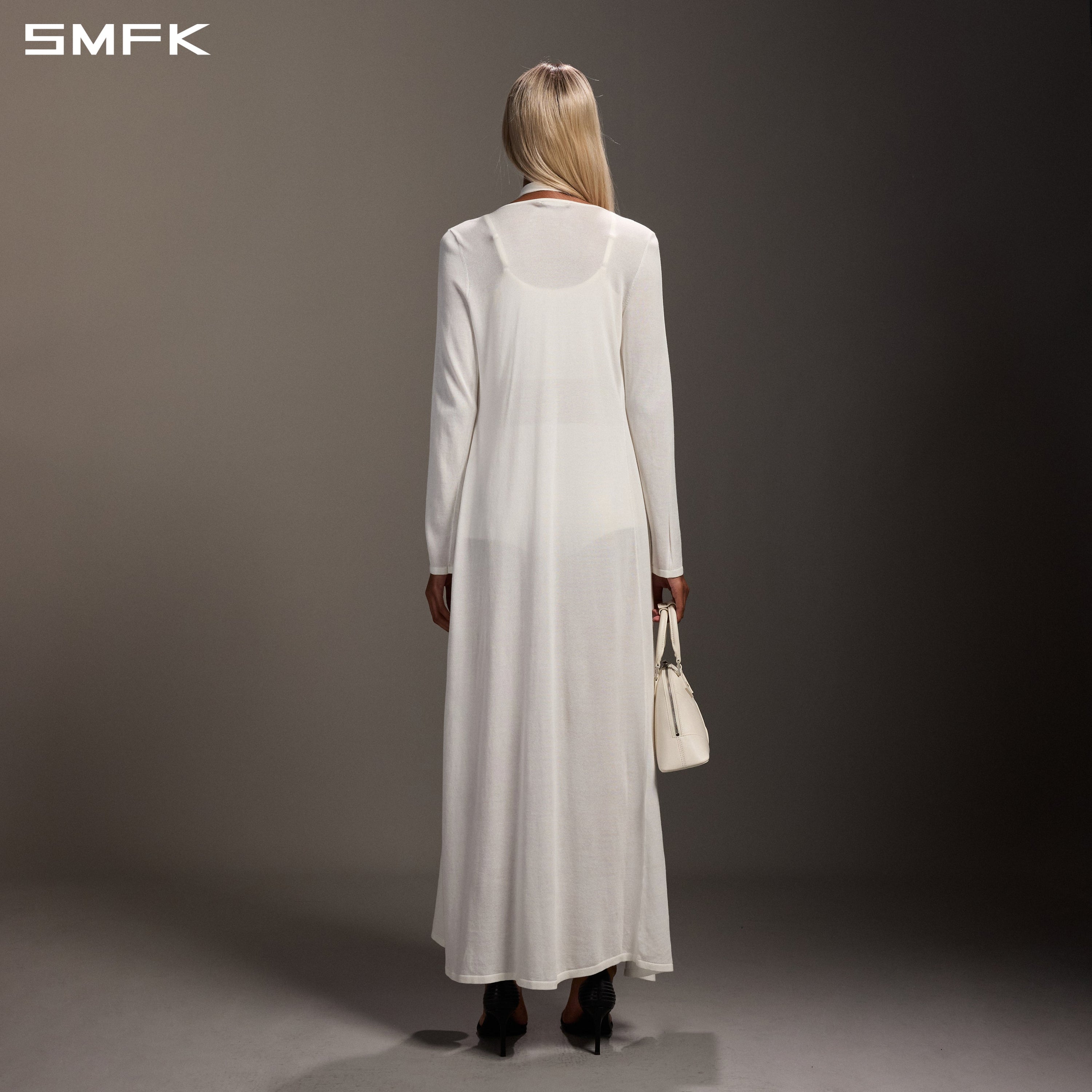 MYTH AEOLUS KNIT CAPE DRESS/ACETATE+COTTON CLOUD WHITE