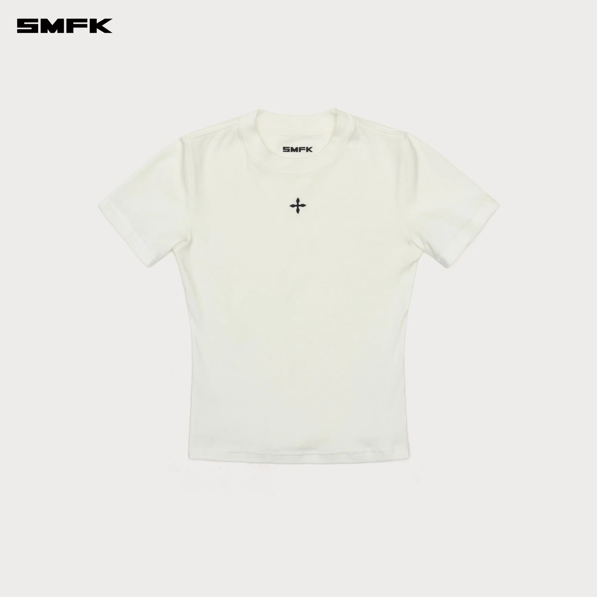 COMPASS CROSS BADGE WAIST TEE WHITE