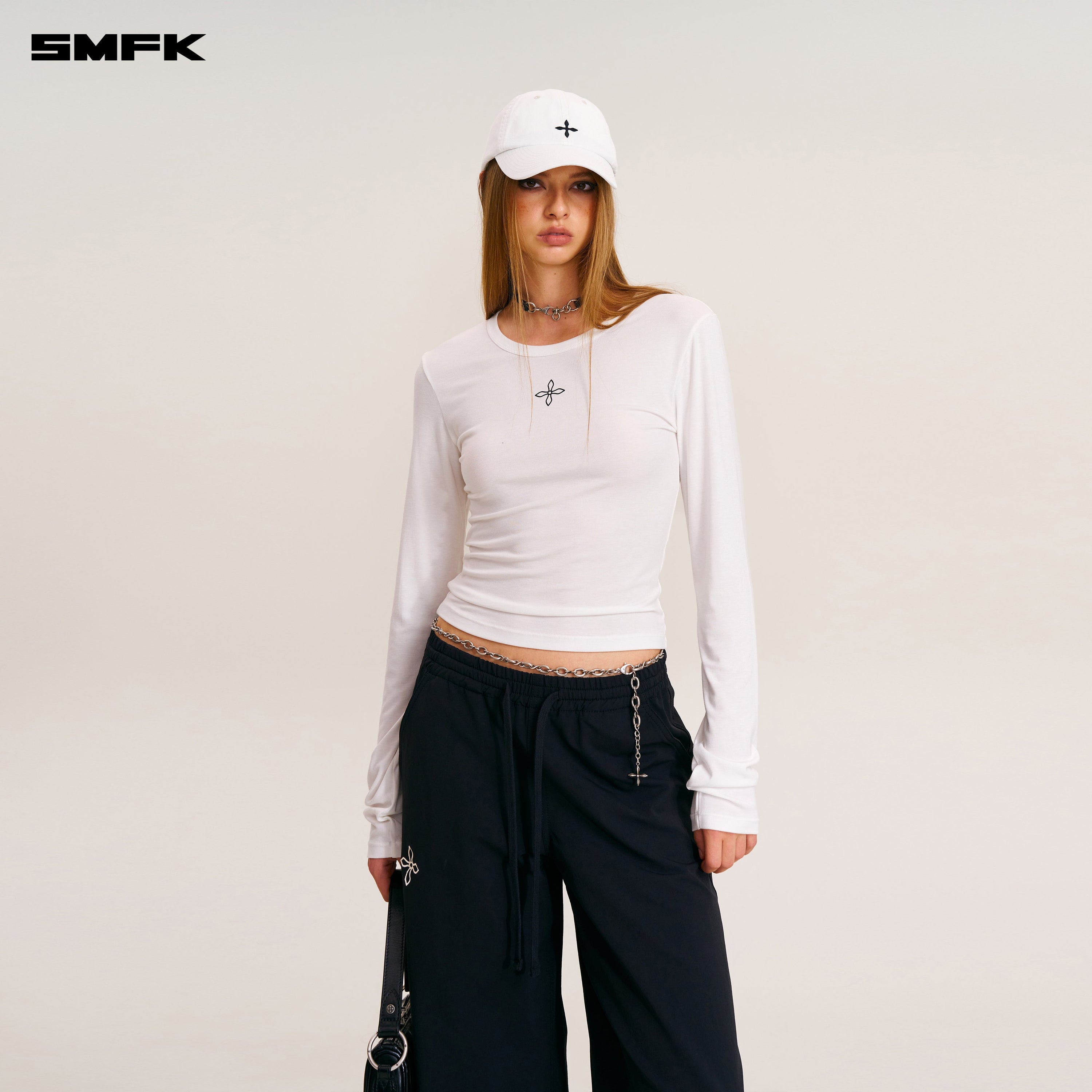 COMPASS BADGE RETRO CARGO CAP SNOW MOUNTAIN WHITE