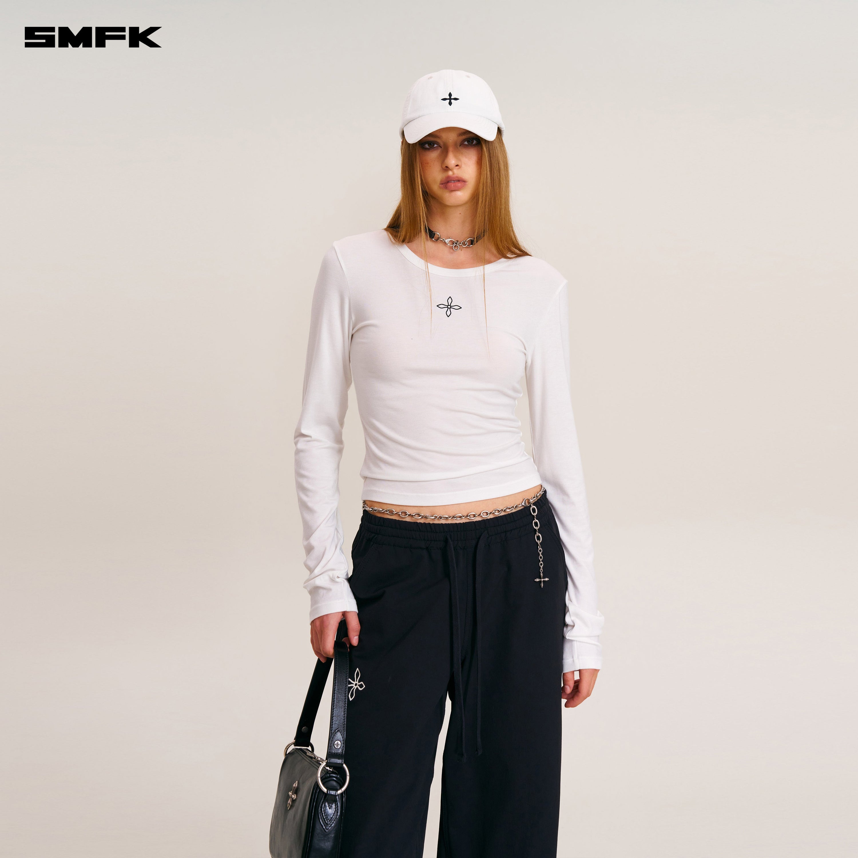 COMPASS BADGE RETRO CARGO CAP SNOW MOUNTAIN WHITE