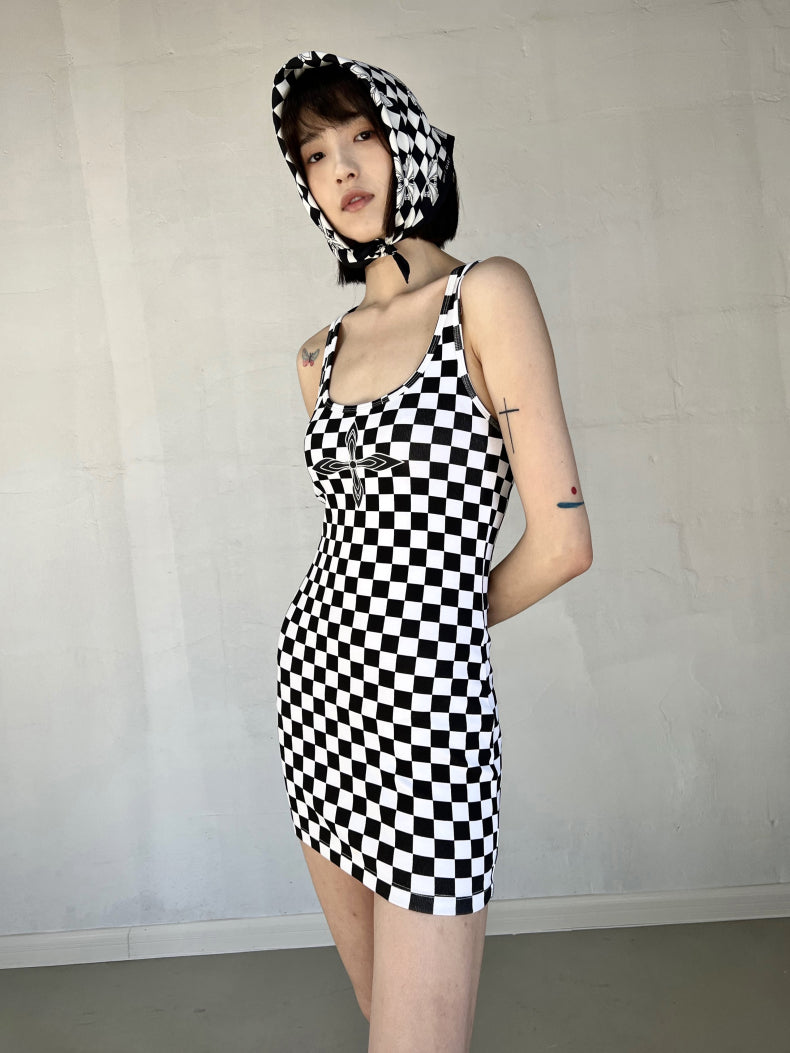 GRID BLACK AND WHITE CHECKED SUNDRESS UFT12BW