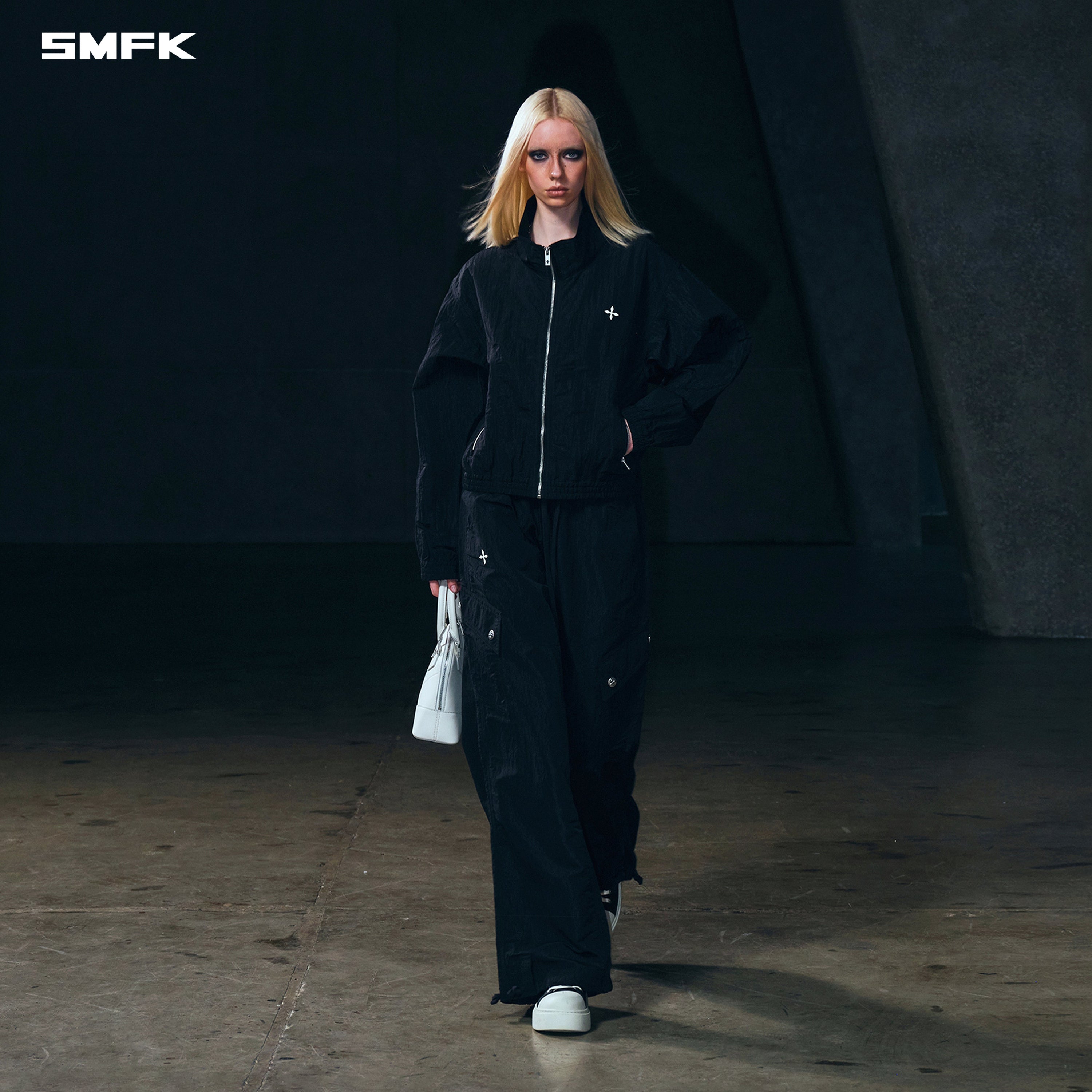 MIRAGE TOWER SPORTS PANTS/NYLON WP LIGHTNING BLACK