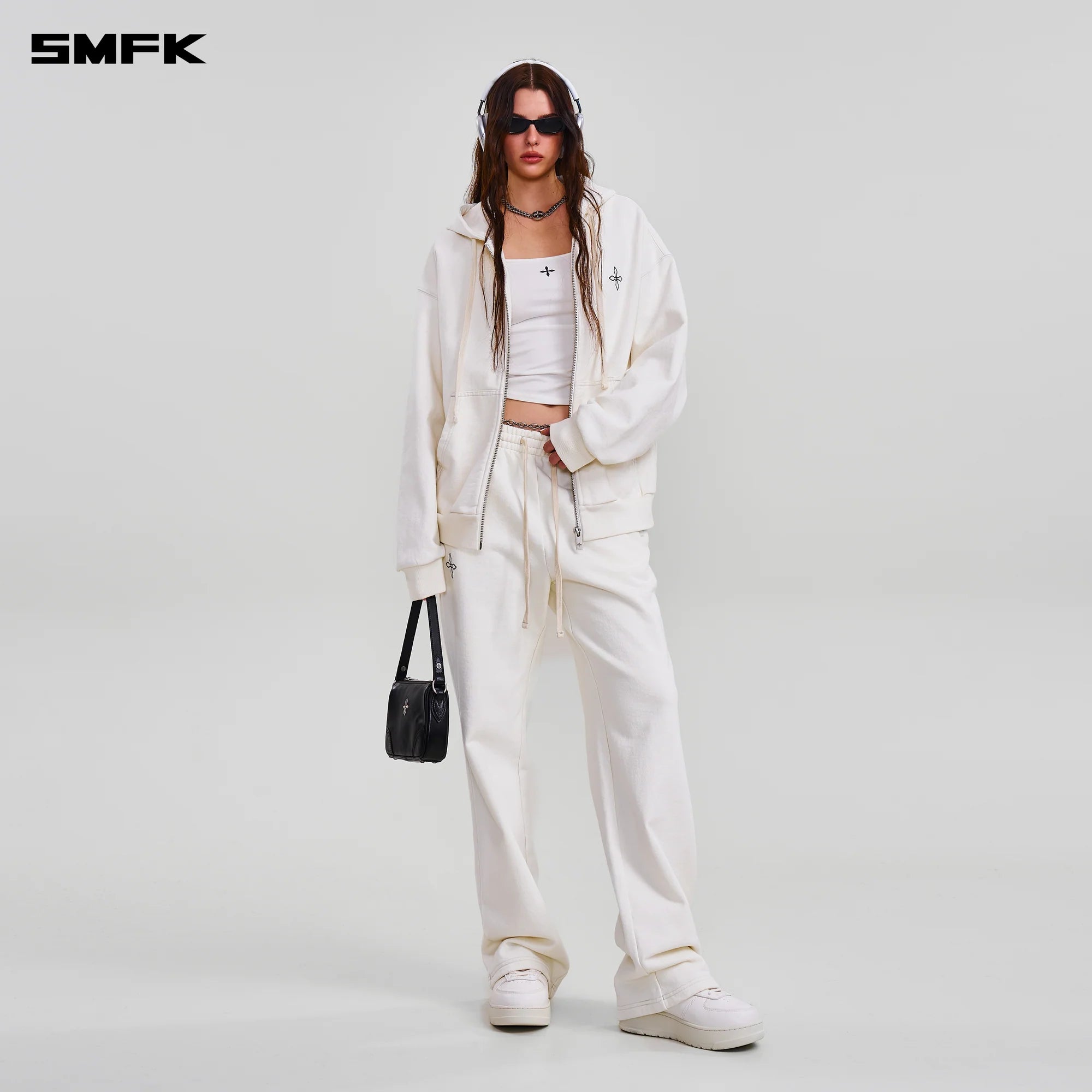 COMPASS MODE STRAIGHT SPORTS PANTS SNOW MOUNTAIN WHITE