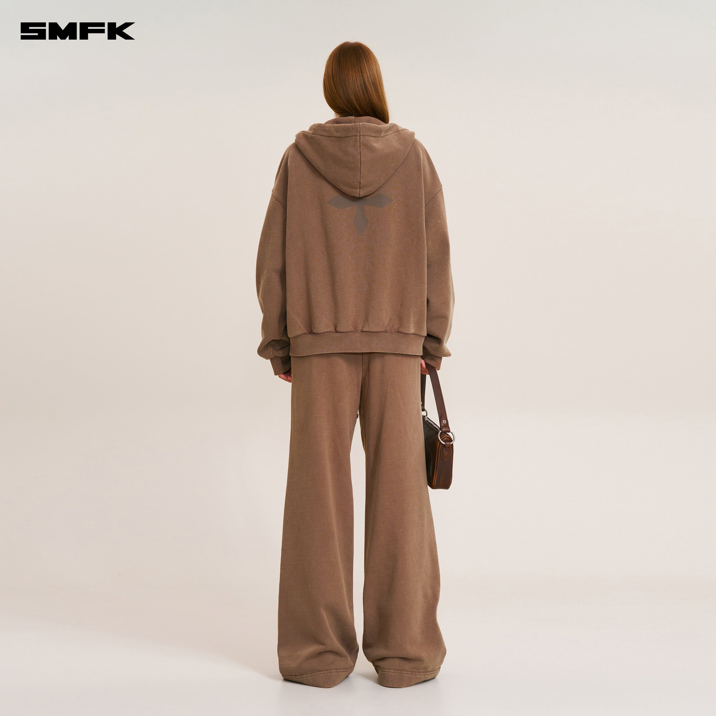 COMPASS MODE TOWER LOOSE SPORTS PANTS WILD HORSE BROWN
