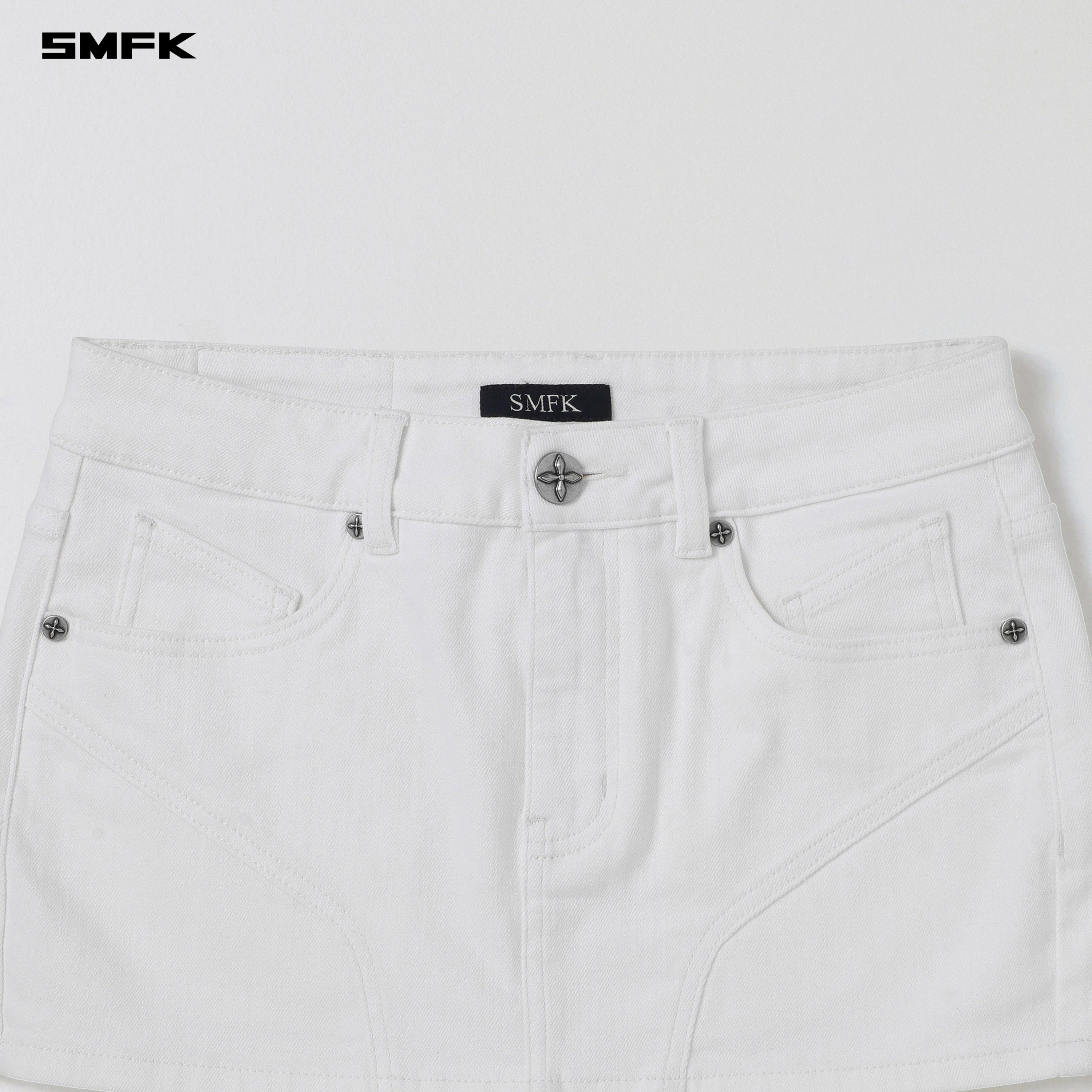 WILD MIRAGE SKINNY DENIM DRESS/E-COTTON CLOUD WHITE