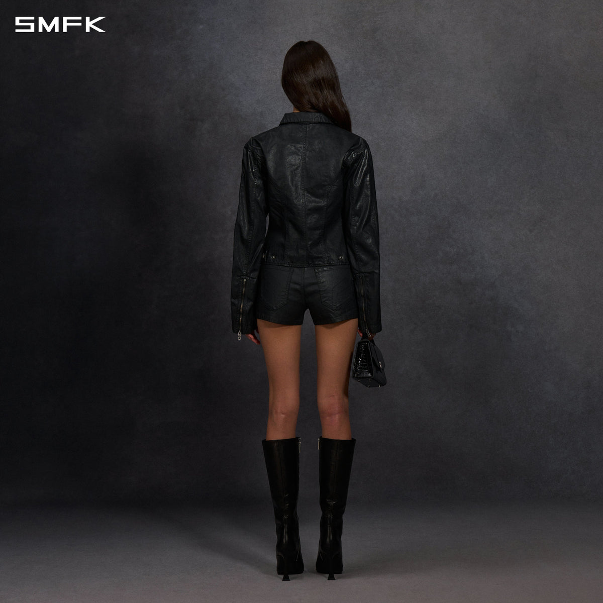 WILD MIRAGE SKINNY DENIM SHORTS/E-COTTON+WAX INK BLACK