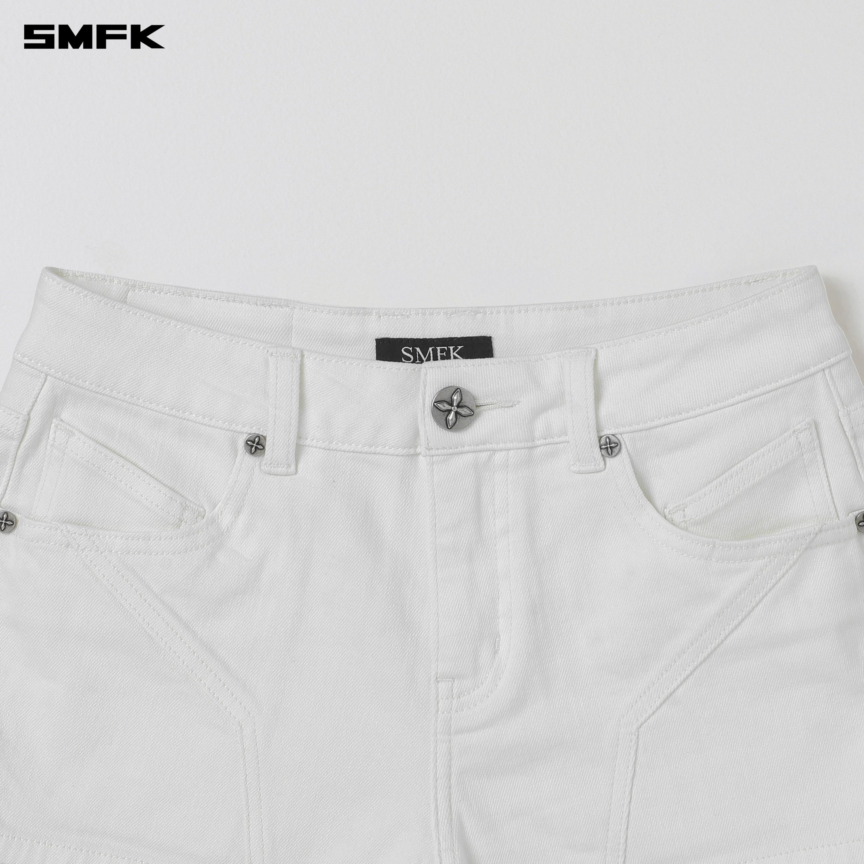 WILD MIRAGE SKINNY DENIM SHORTS/E-COTTON SNOW MOUNTAIN WHITE
