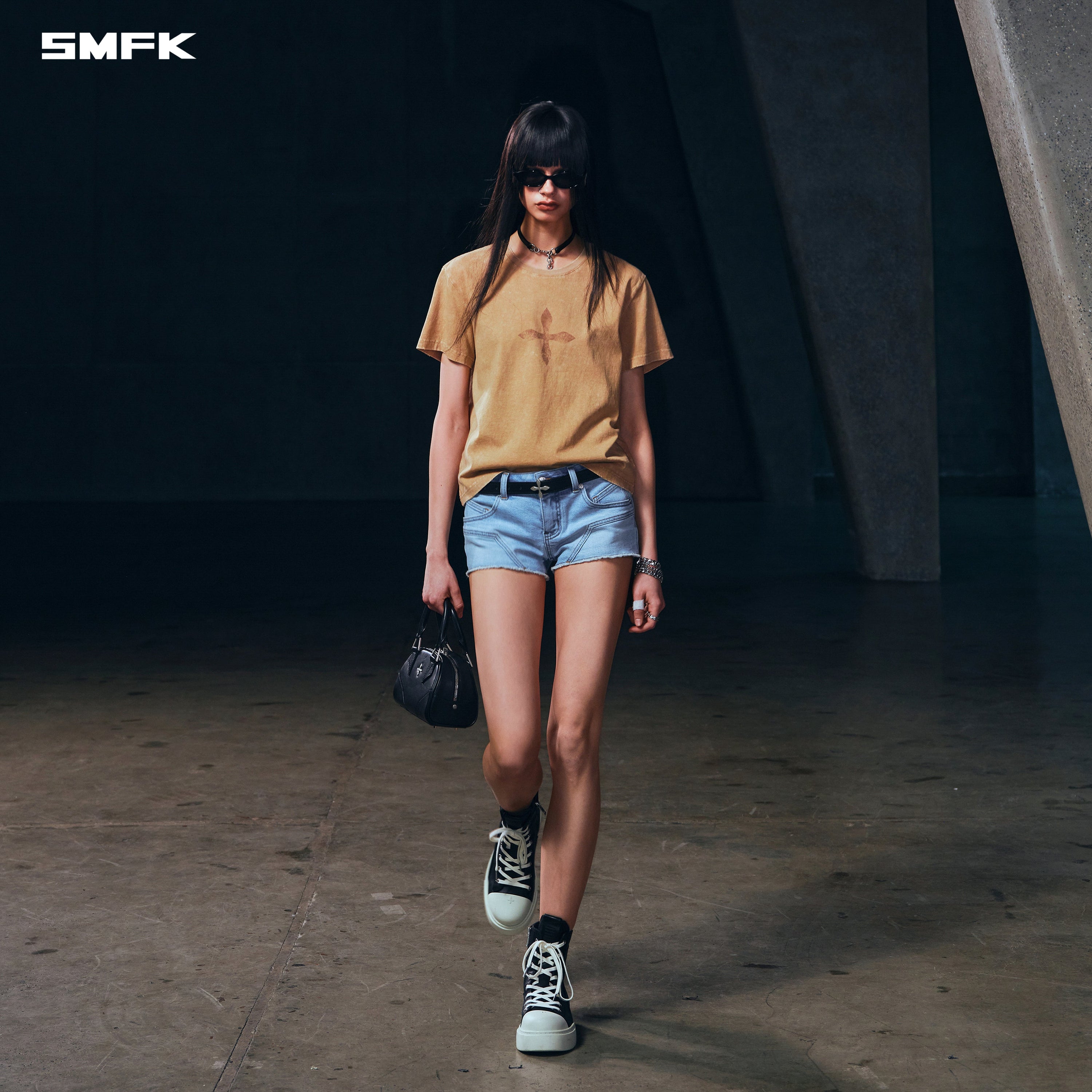 WILD MIRAGE LOW-WASIT DENIM SHORTS/E-COTTON WILD SKY BLUE
