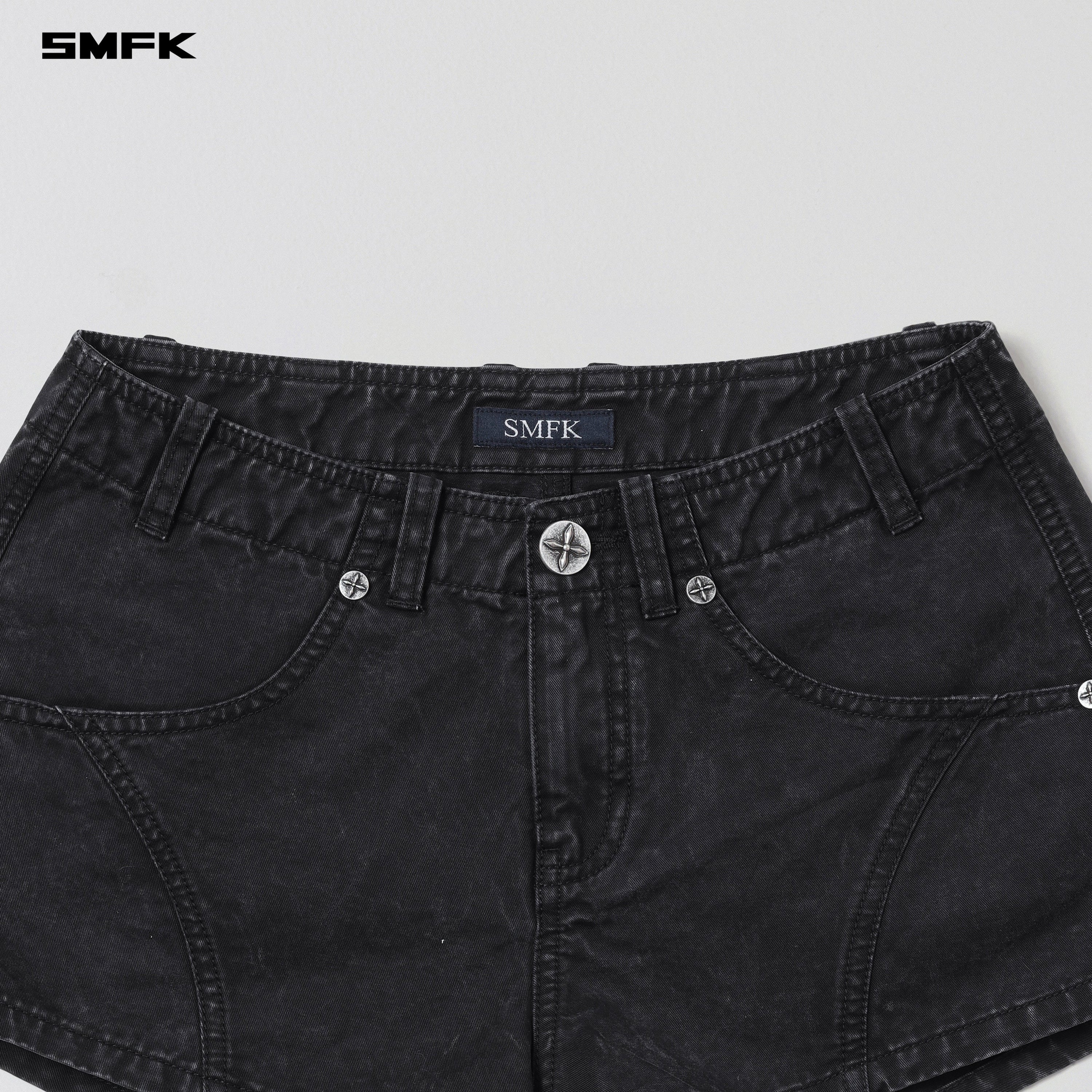 VANISH CARGO SHORTS/GARMENT DYE VANISH BLACK