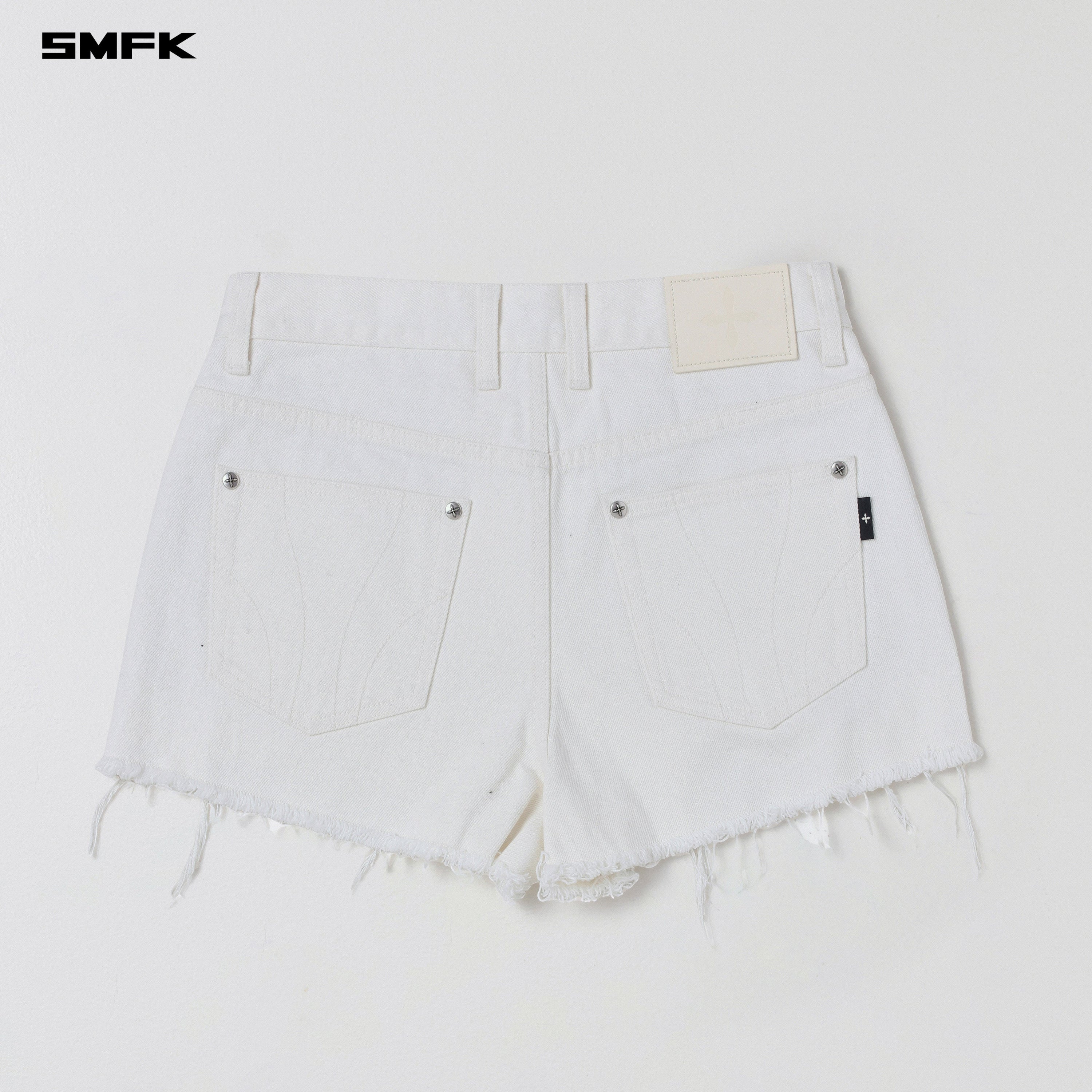 COMPASS MIRAGE MODE DENIM SHORTS/COTTON CLOUD WHITE