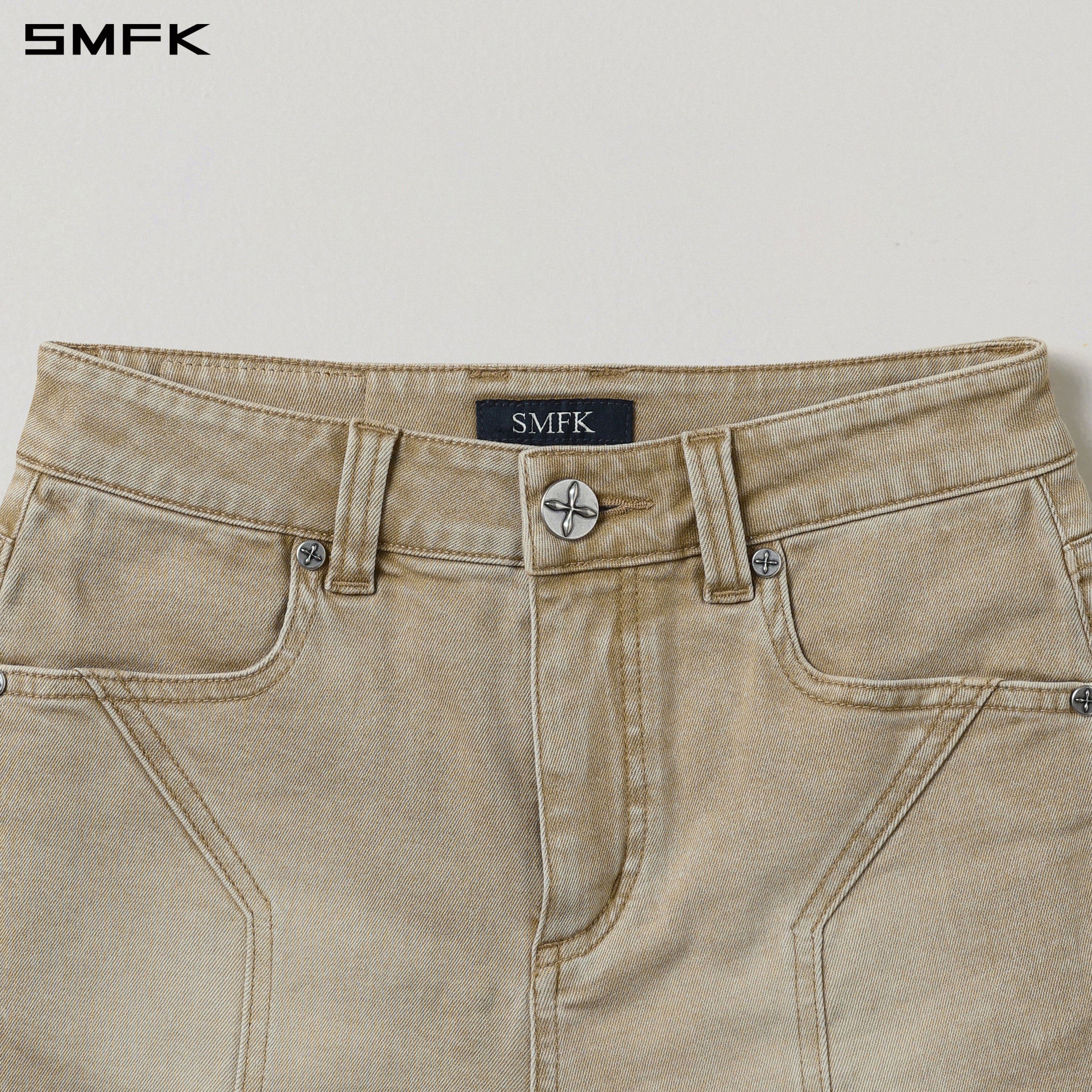 COMPASS DANCER DENIM FLAT SHORTS FRESH SKIN