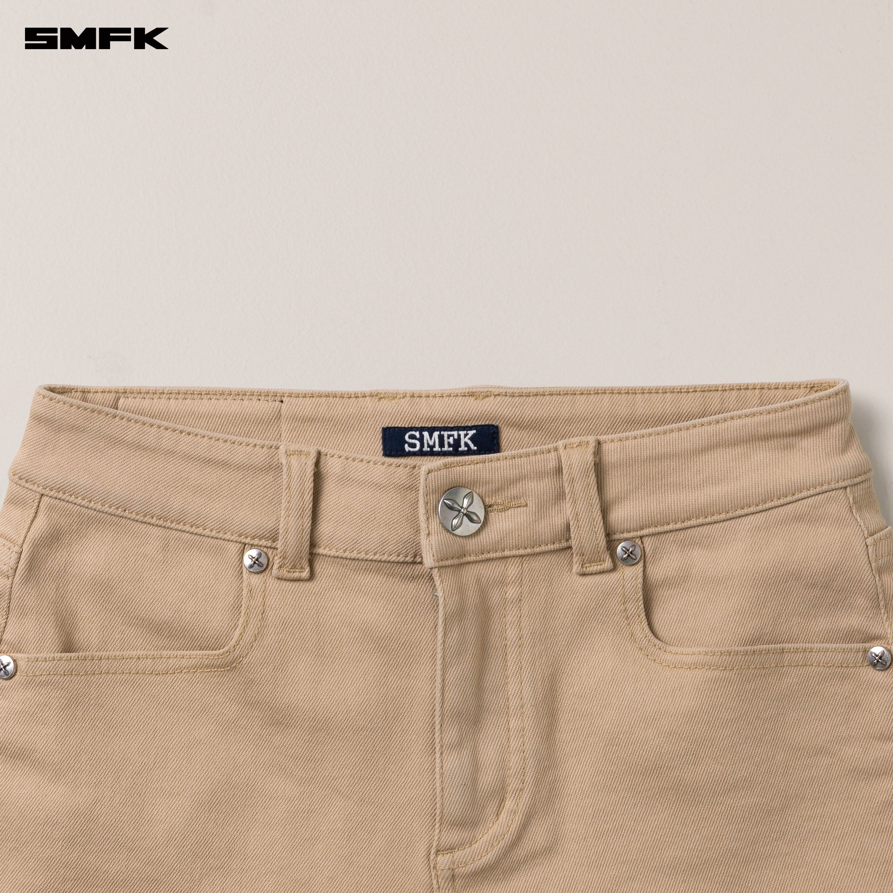 COMPASS DANCER DENIM FLAT SHORTS SAND