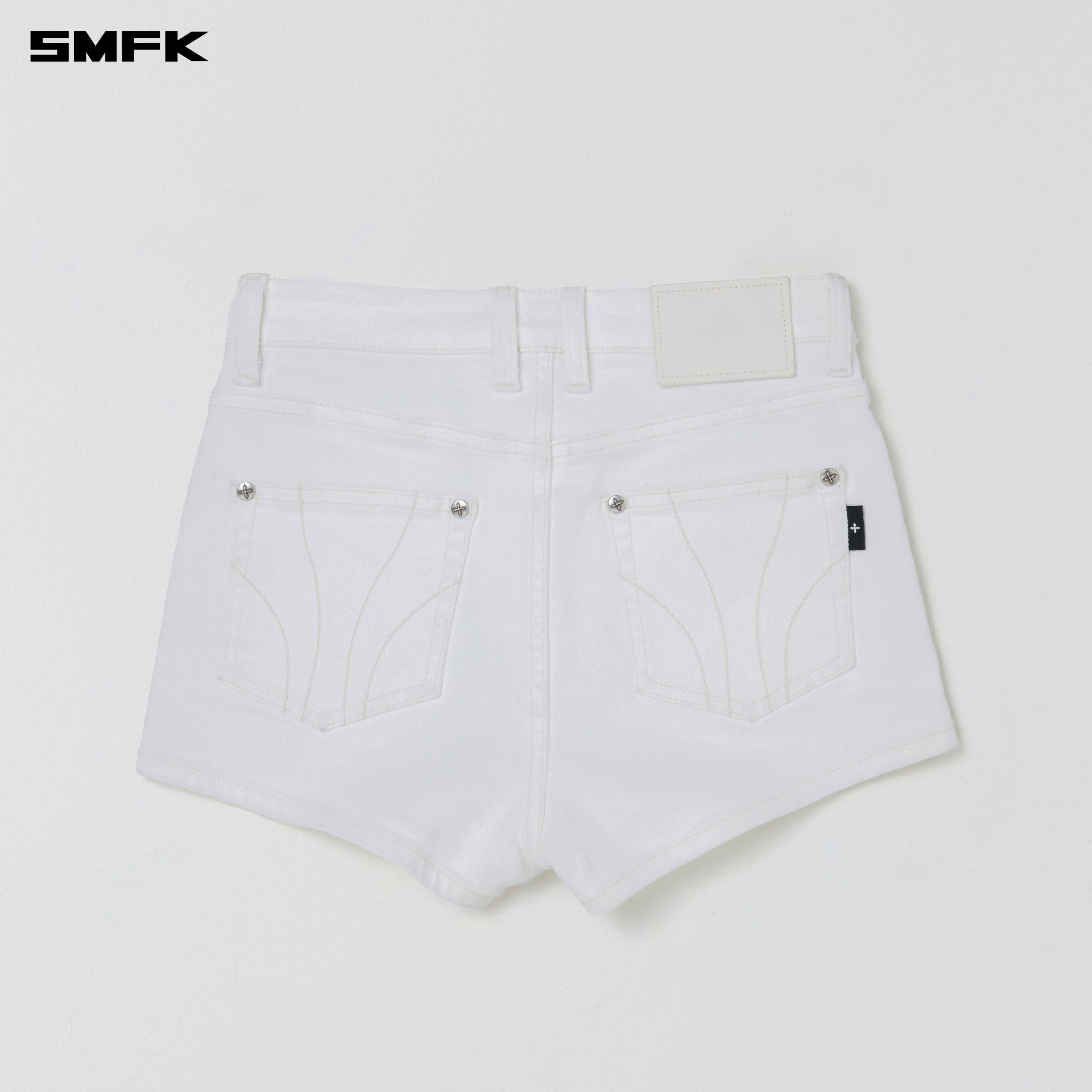 COMPASS DANCER DENIM FLAT SHORTS SNOW MOUNTAIN WHITE