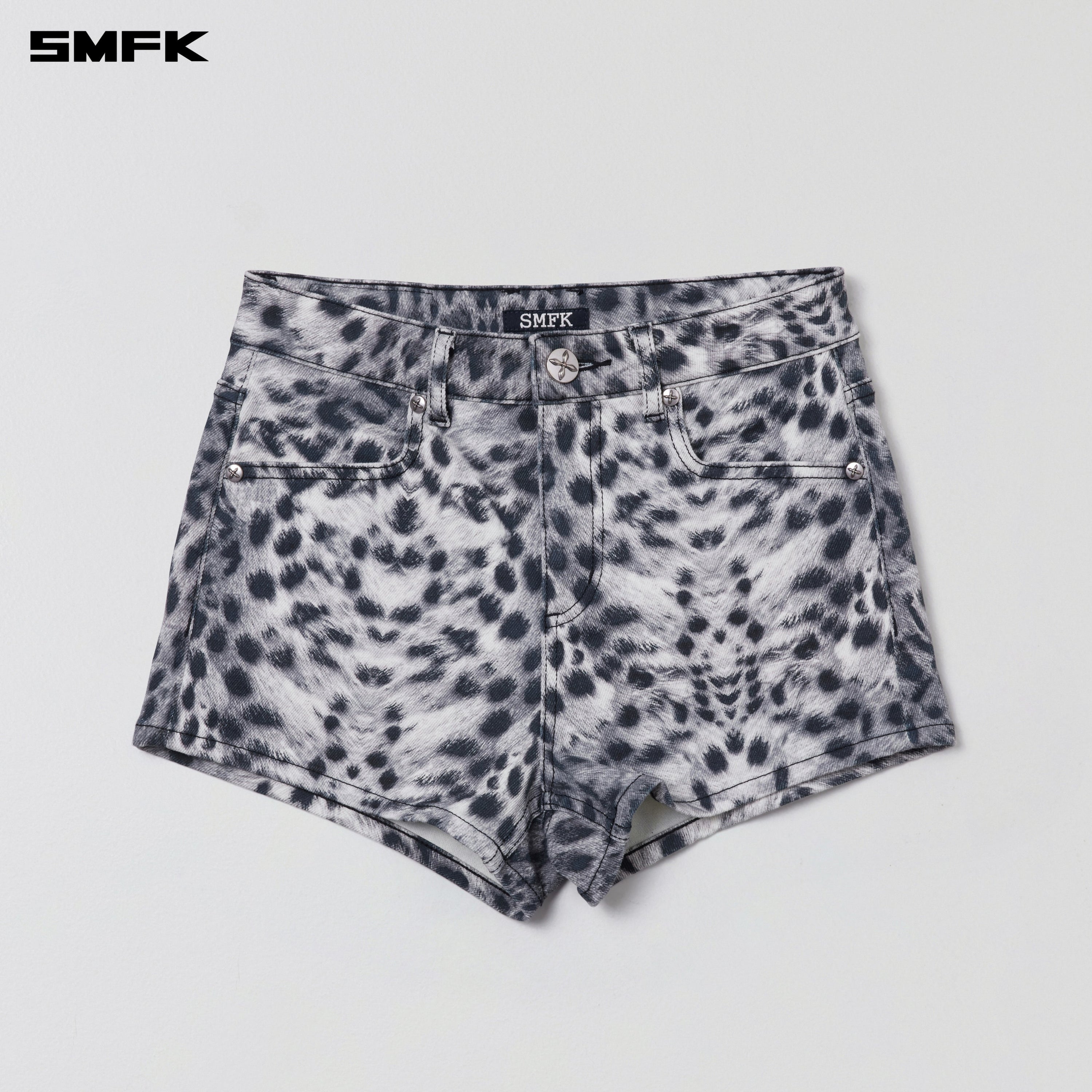 COMPASS DANCER DENIM FLAT SHORTS MIRAGE LEOPARD