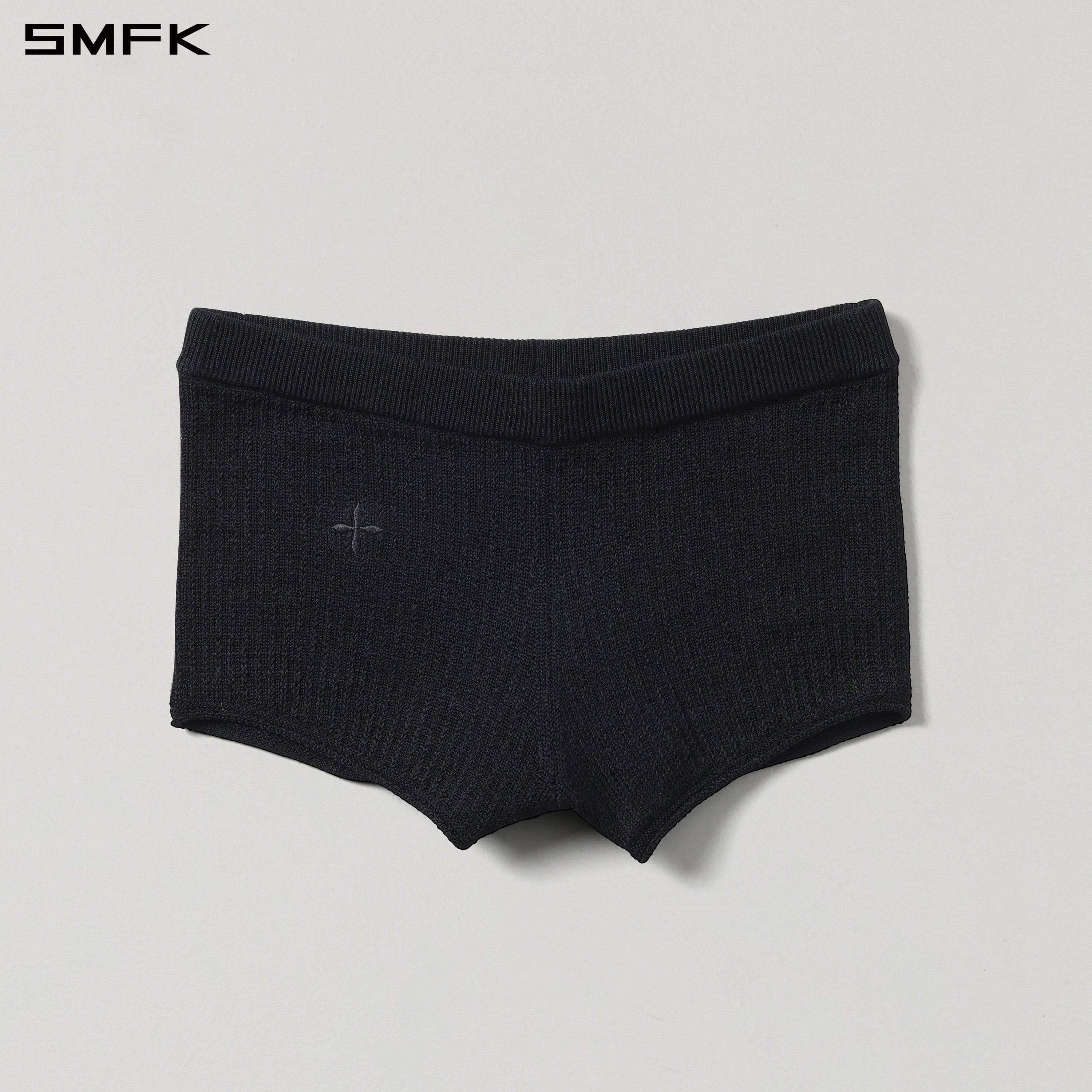 MYTH SEER STRT KNIT SHORTS/TENCEL+SILK WILD BLACK