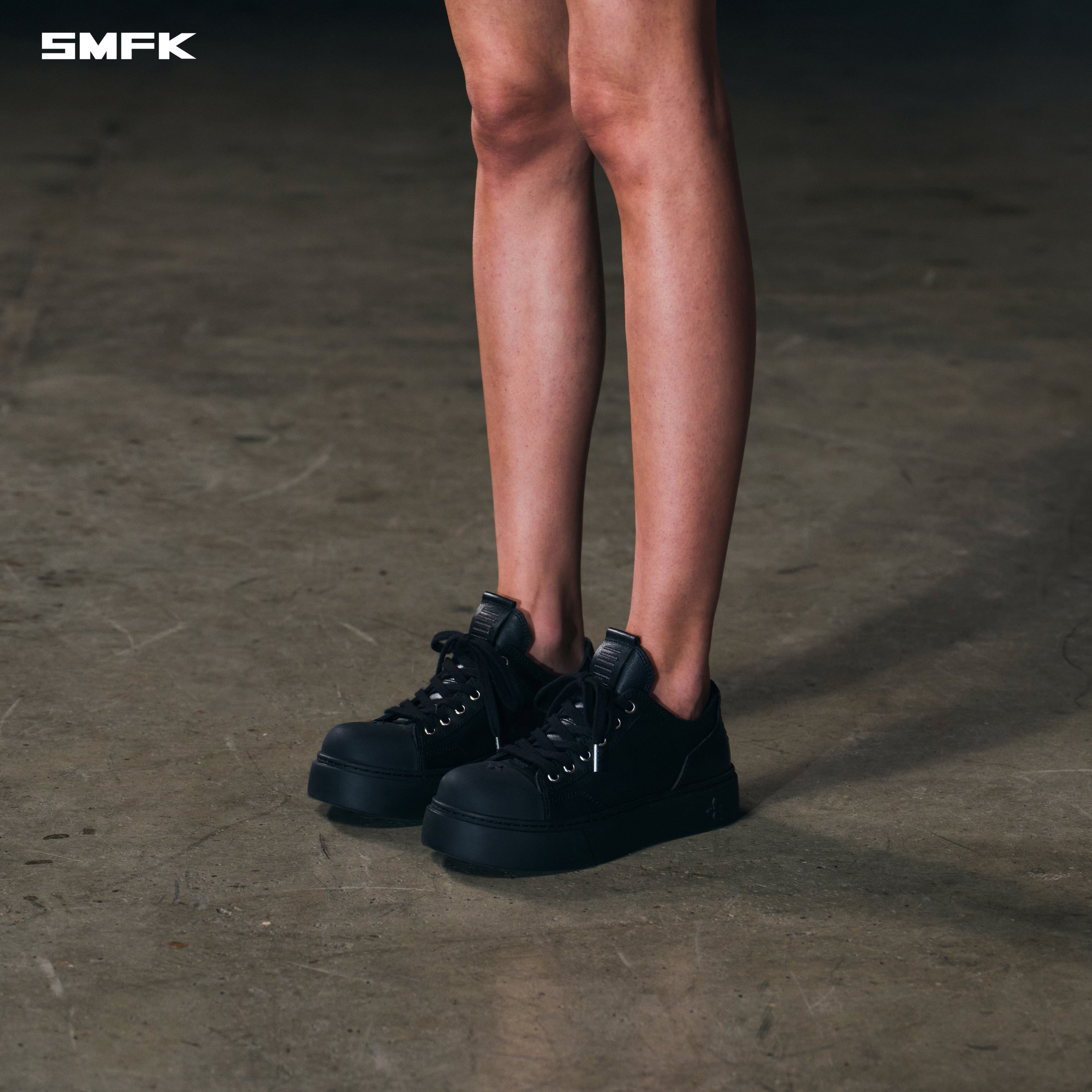 COMPASS MODE LEATHER SNEAKER LOW/COW LEATHER WILD BLACK