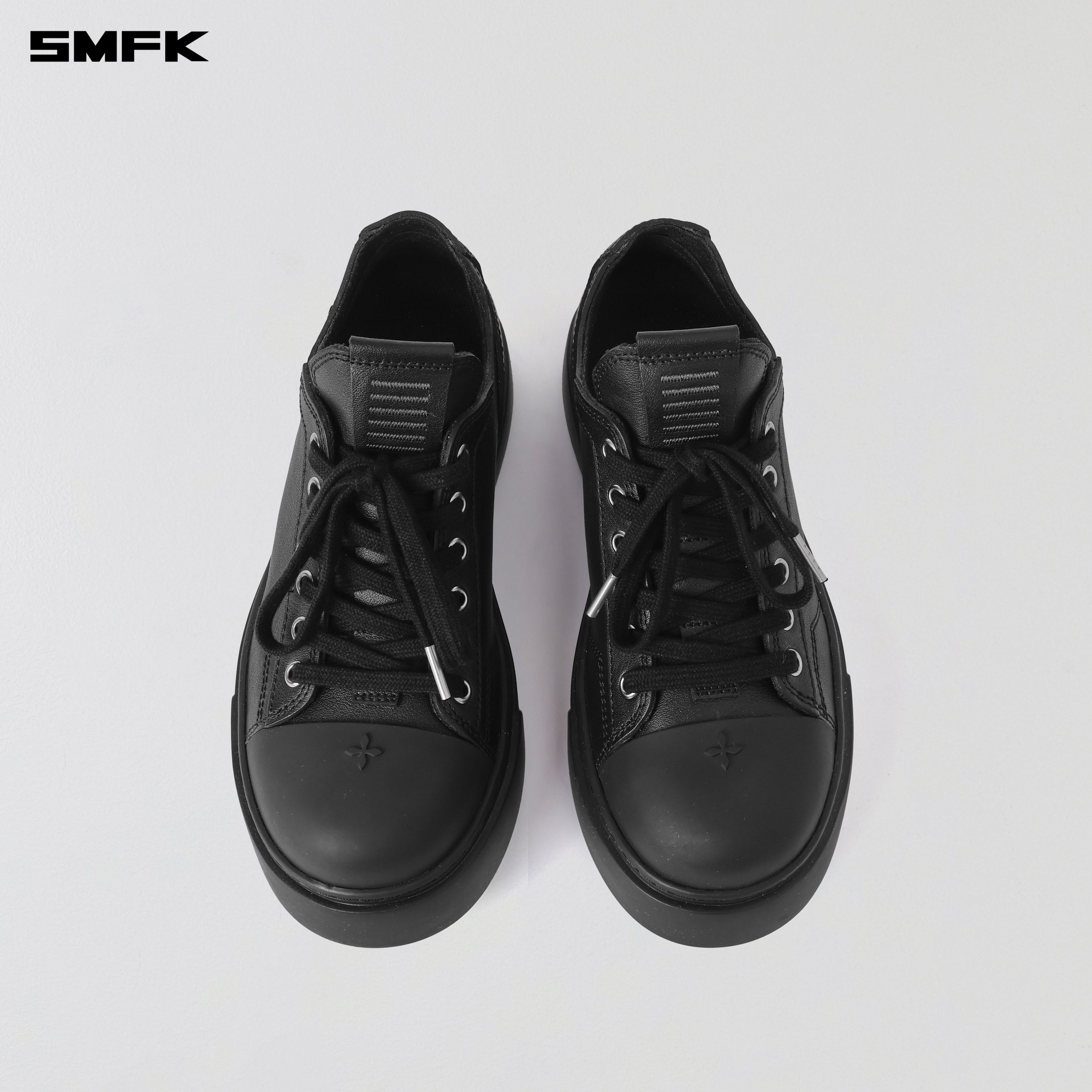 COMPASS MODE LEATHER SNEAKER LOW/COW LEATHER WILD BLACK