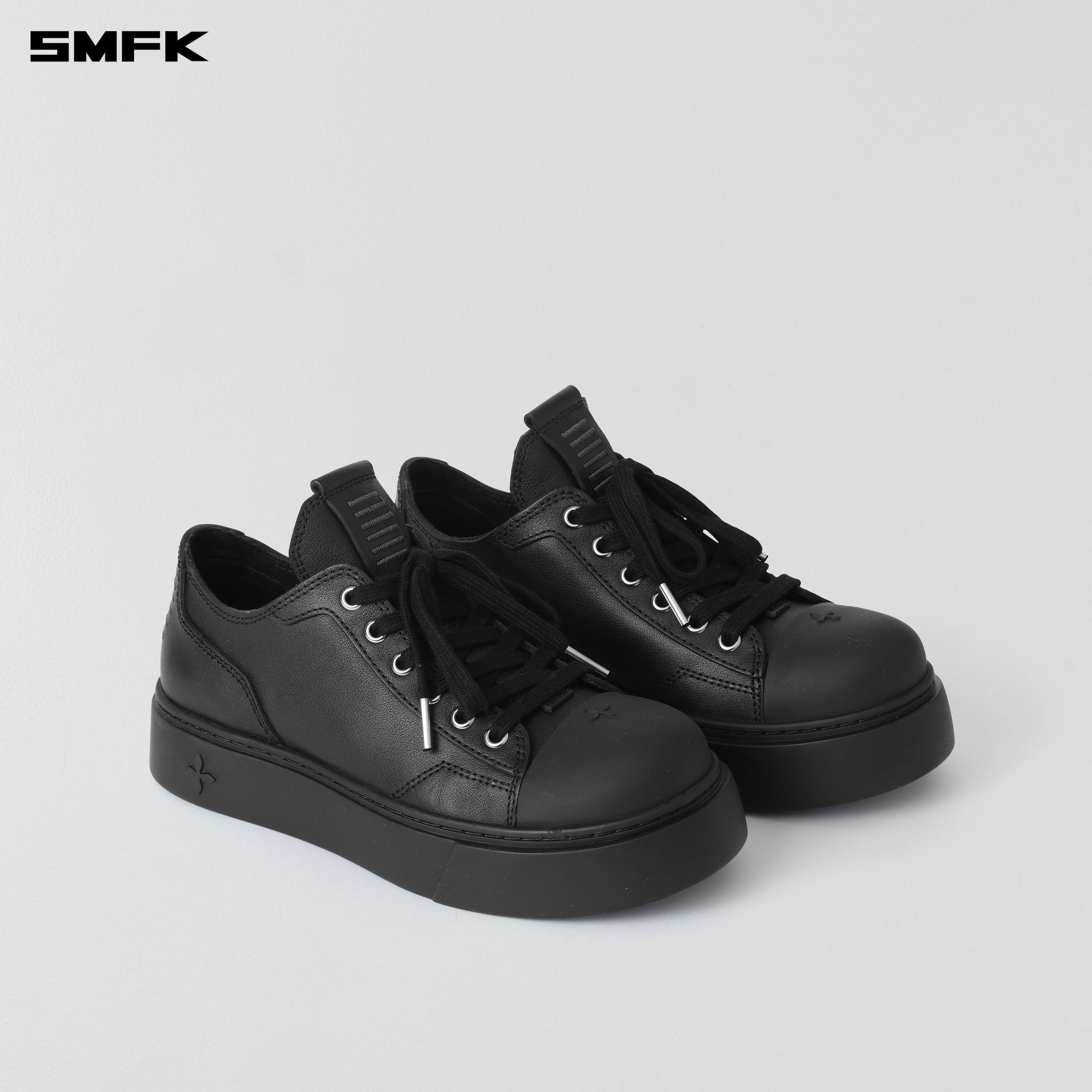 COMPASS MODE LEATHER SNEAKER LOW/COW LEATHER WILD BLACK
